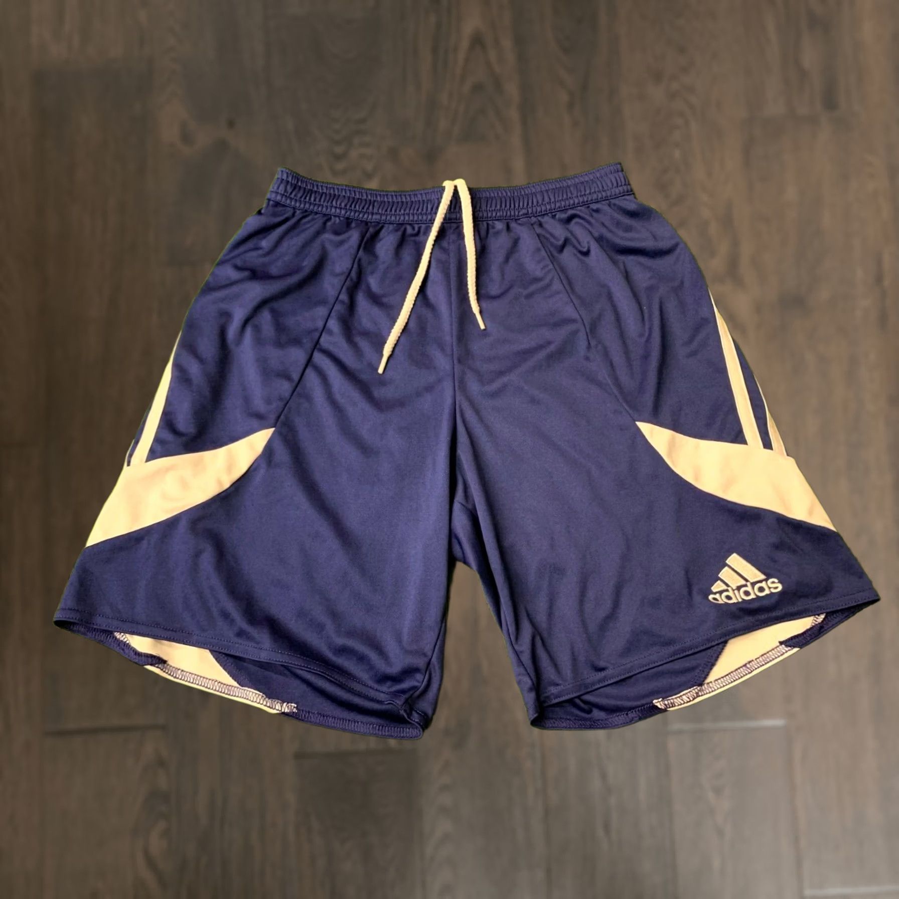 Adidas ADIDAS FOOTBALL SHORTS CLIMALITE 2018 MENS S NAVY BLUE AND WHITE SHORTS Regular Fit Size S Training Size US 29 - 1 Thumbnail