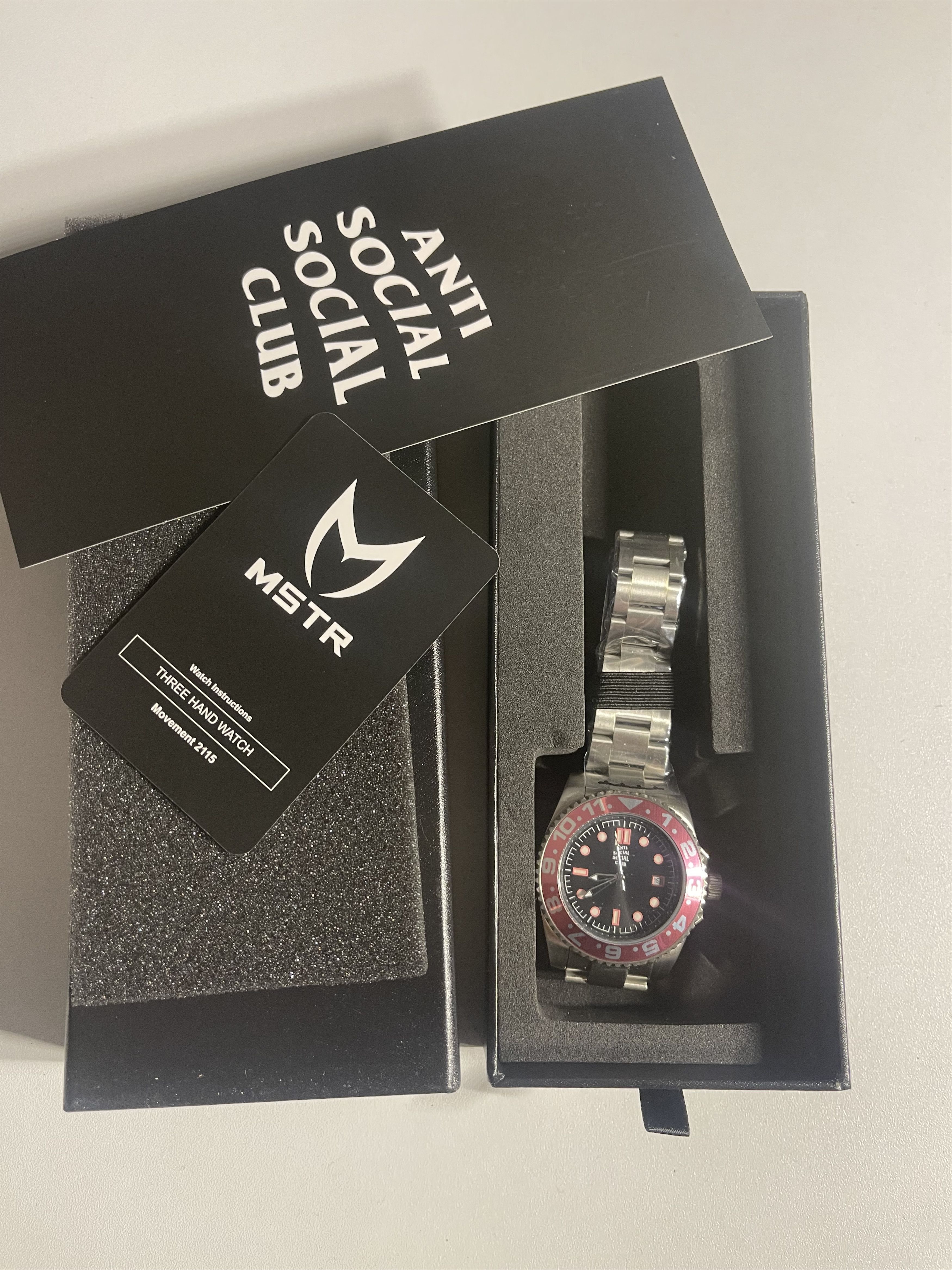 Anti Social Social Club Anti social social club watch new in box Size ONE SIZE - 1 Thumbnail