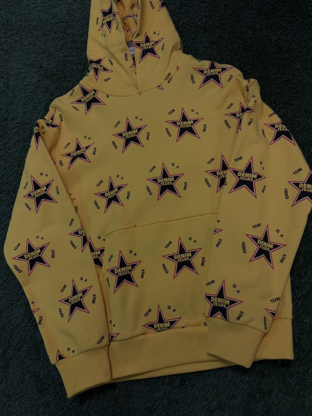 DENIM TEARS Denim Tears Star Yellow Hoodie Size Small (NEW) Size US S / EU 44-46 / 1 - 5 Thumbnail