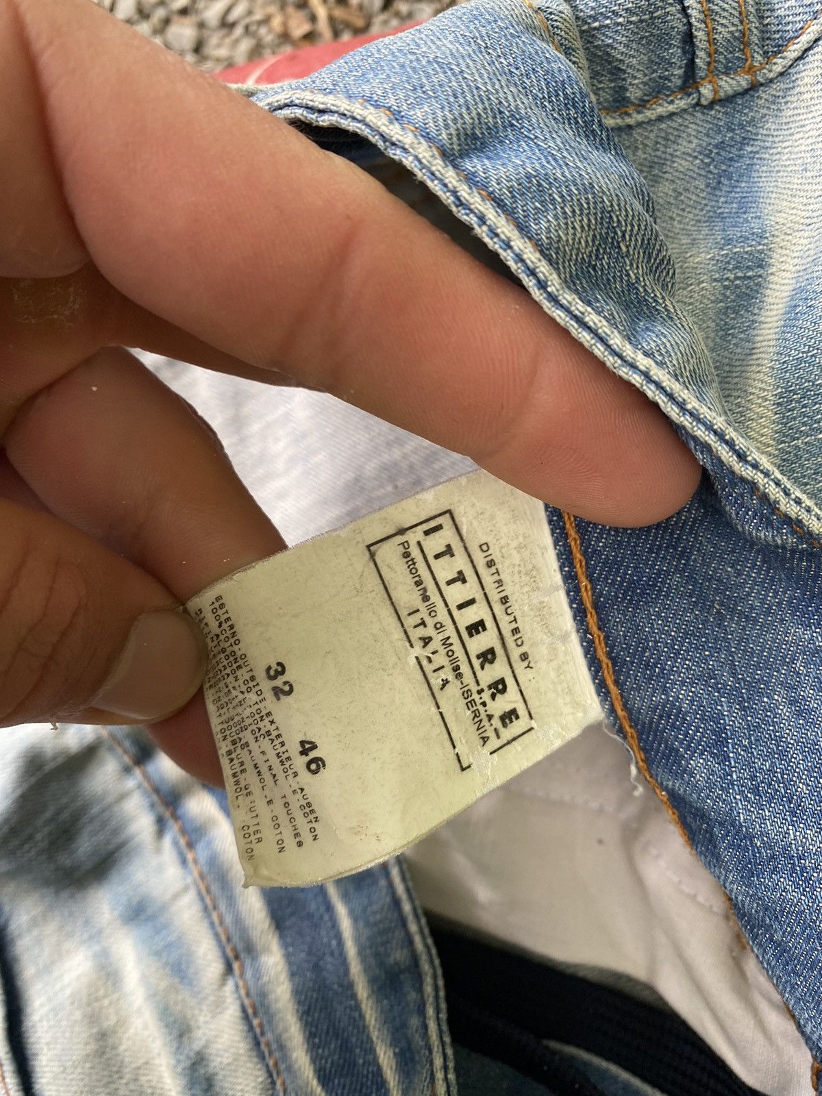 Dolce & Gabbana × Vintage Dolce&Gabbana Distressed Ultra Sports Shorts Size US 32 / EU 48 - 7 Thumbnail