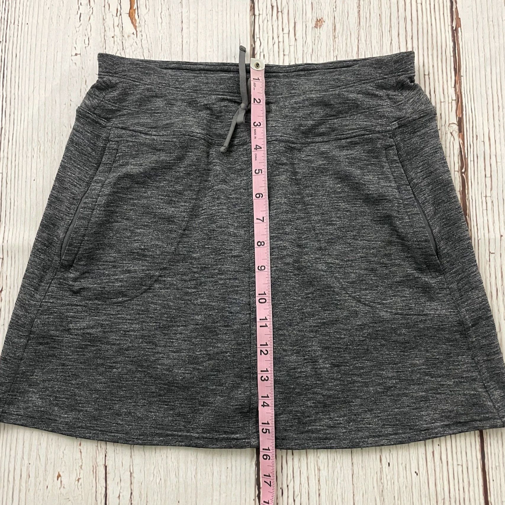 Vintage Kuhl Skirt XS Gray Womens A-Line Short Built In Shorts Outdoor Skirt Skort Logo Size 26" / US 2 / IT 38 - 4 Thumbnail
