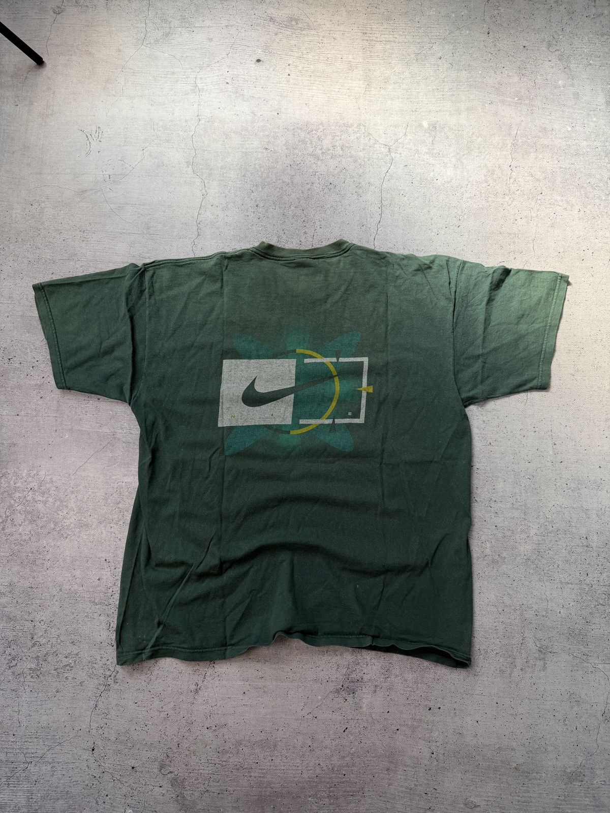 Nike Rare Vintage Nike Town USA 80s tee Size US XL / EU 56 / 4 - 1 Thumbnail
