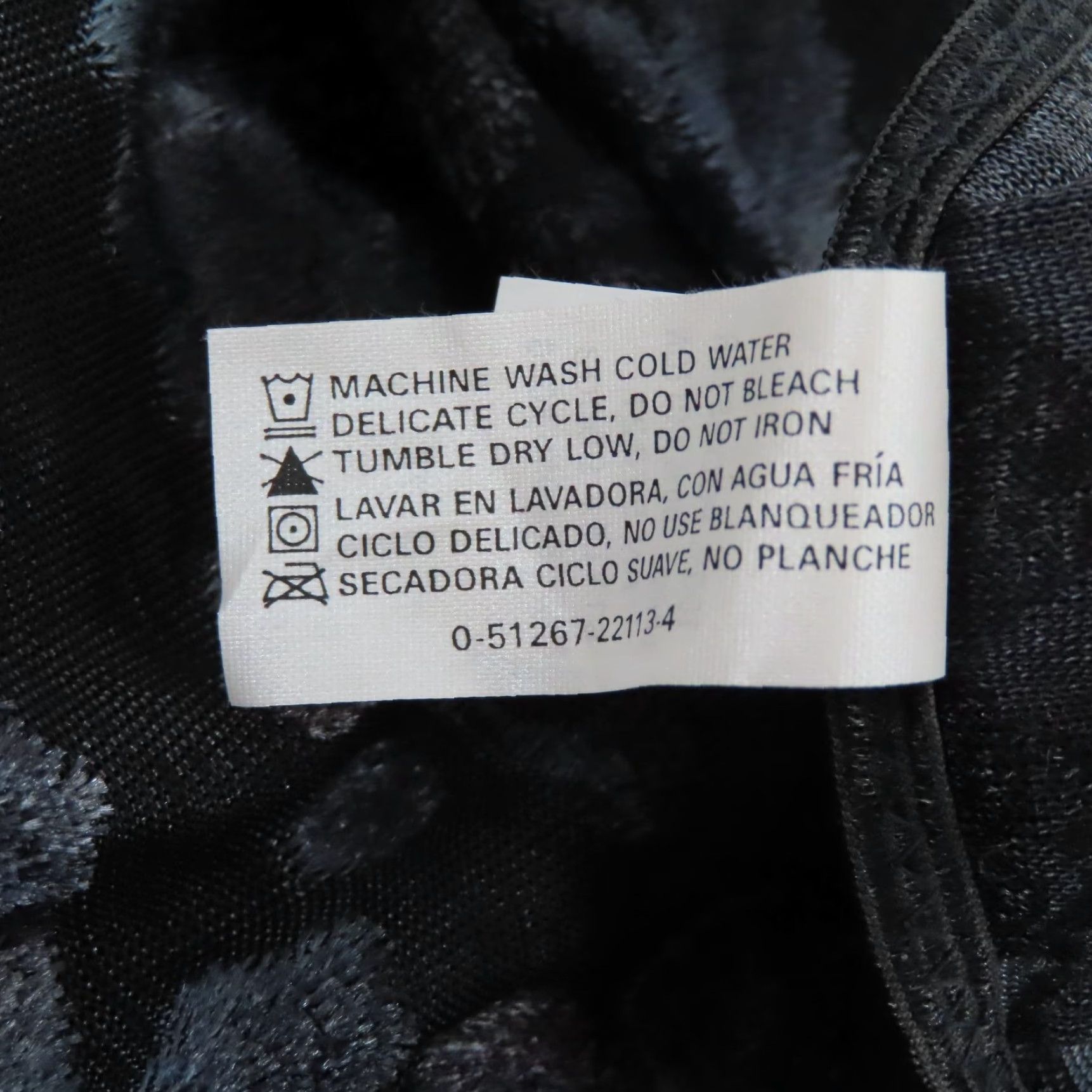 Vintage VINTAGE Secret Treasures Women Bikini Panty Floral Velvet Black Gray 7 M XS? (Note: cannot determine XS) Size 32" / US 10 / IT 46 - 6 Thumbnail