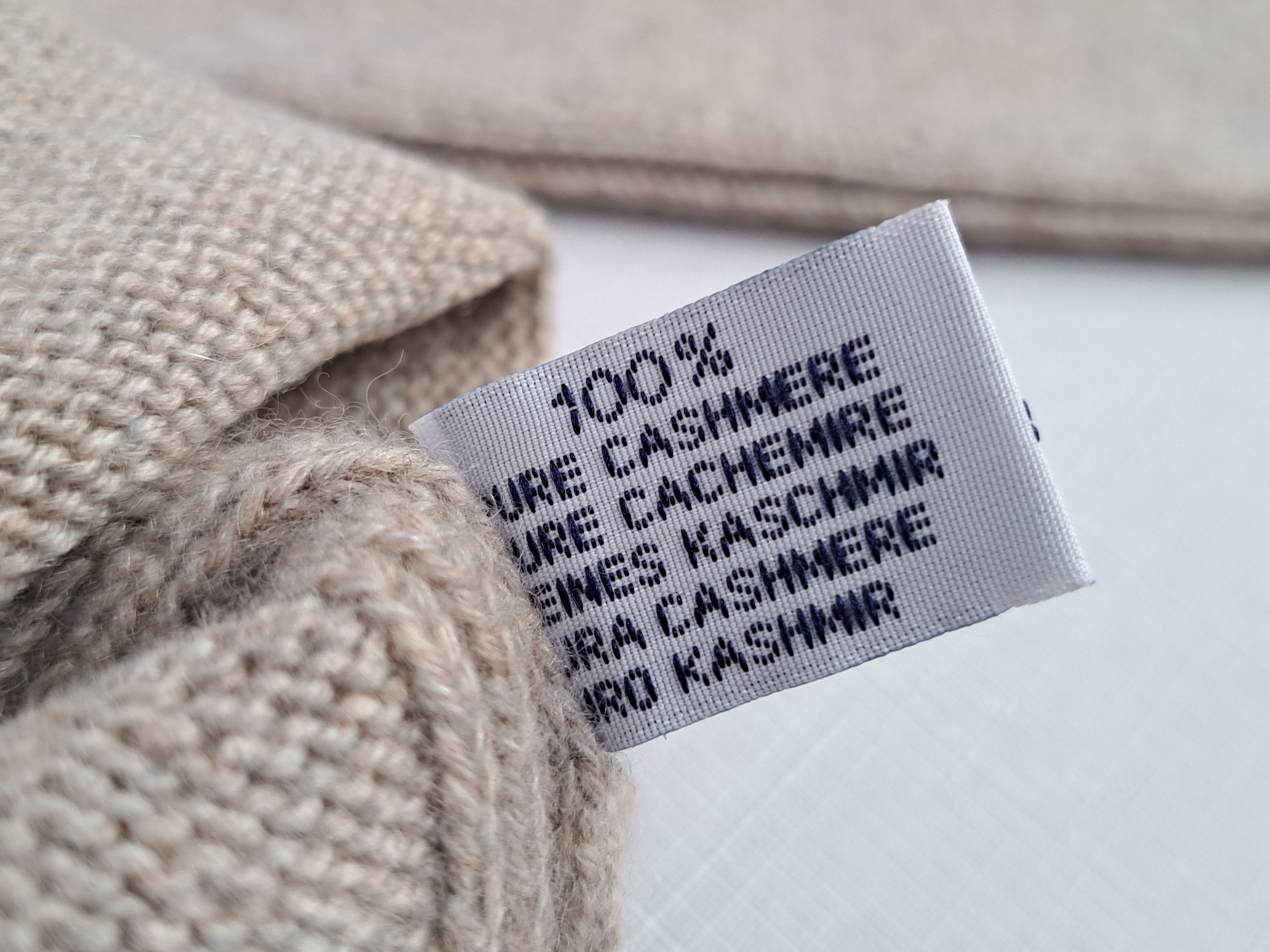 Barrie BARRIE Iconic oversized roll-neck cashmere jumper. Size L Size L / US 10 / IT 46 - 9 Thumbnail