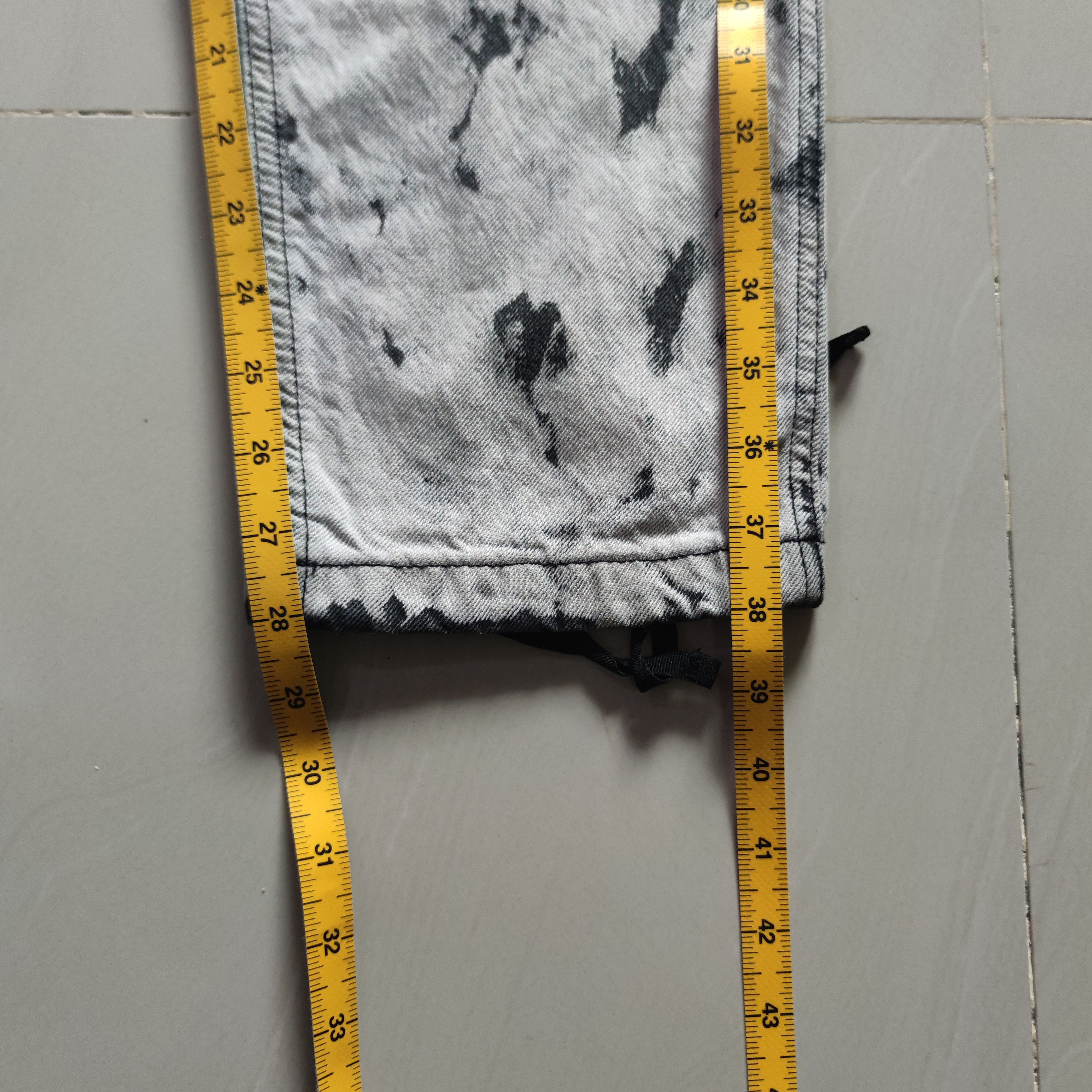 Designer × H&M GIAMBATTISTA VALLI PARIS x H&M RARE DESIGN JEAN Size US 30 / EU 46 - 17 Thumbnail