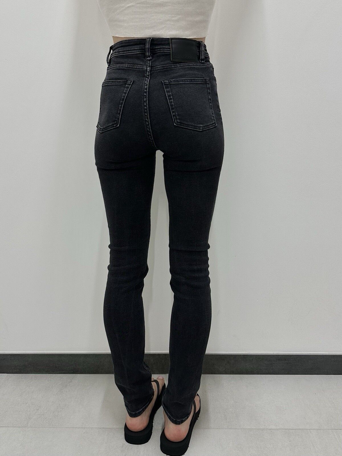 Acne Studios Acne Studios Womens Skinny Peg Used Black Jeans Size 24x32 Size 24" / US 00 / IT 34 - 10 Thumbnail