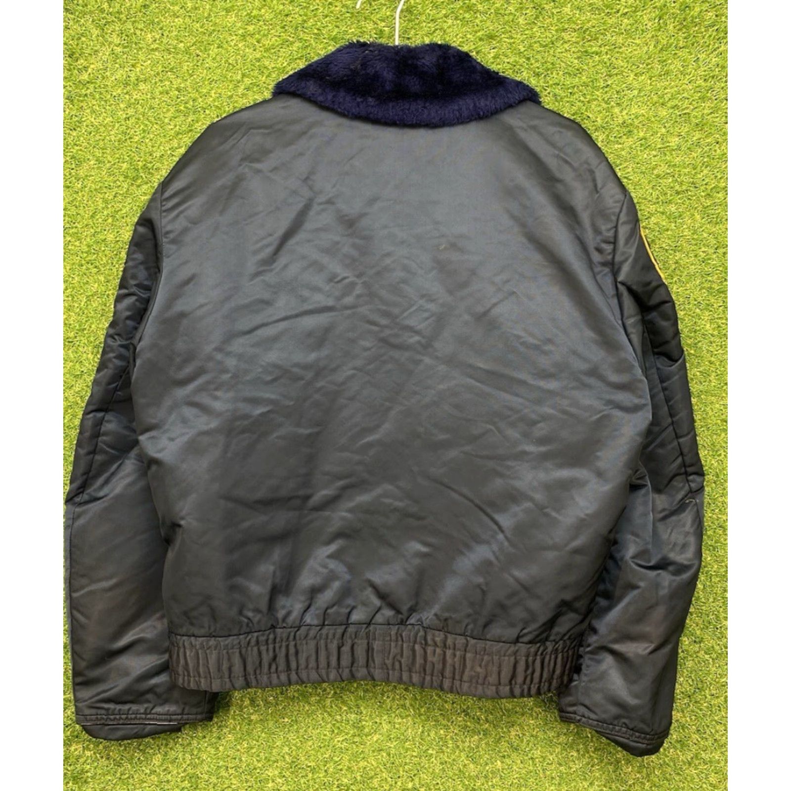 Vintage VINTAGE Horace Small Police Jacket Nylon Fur Collar Blue XL Men 1970s 70s 80s Security Uniform Jacket USA Size US XL / EU 56 / 4 - 2 Thumbnail