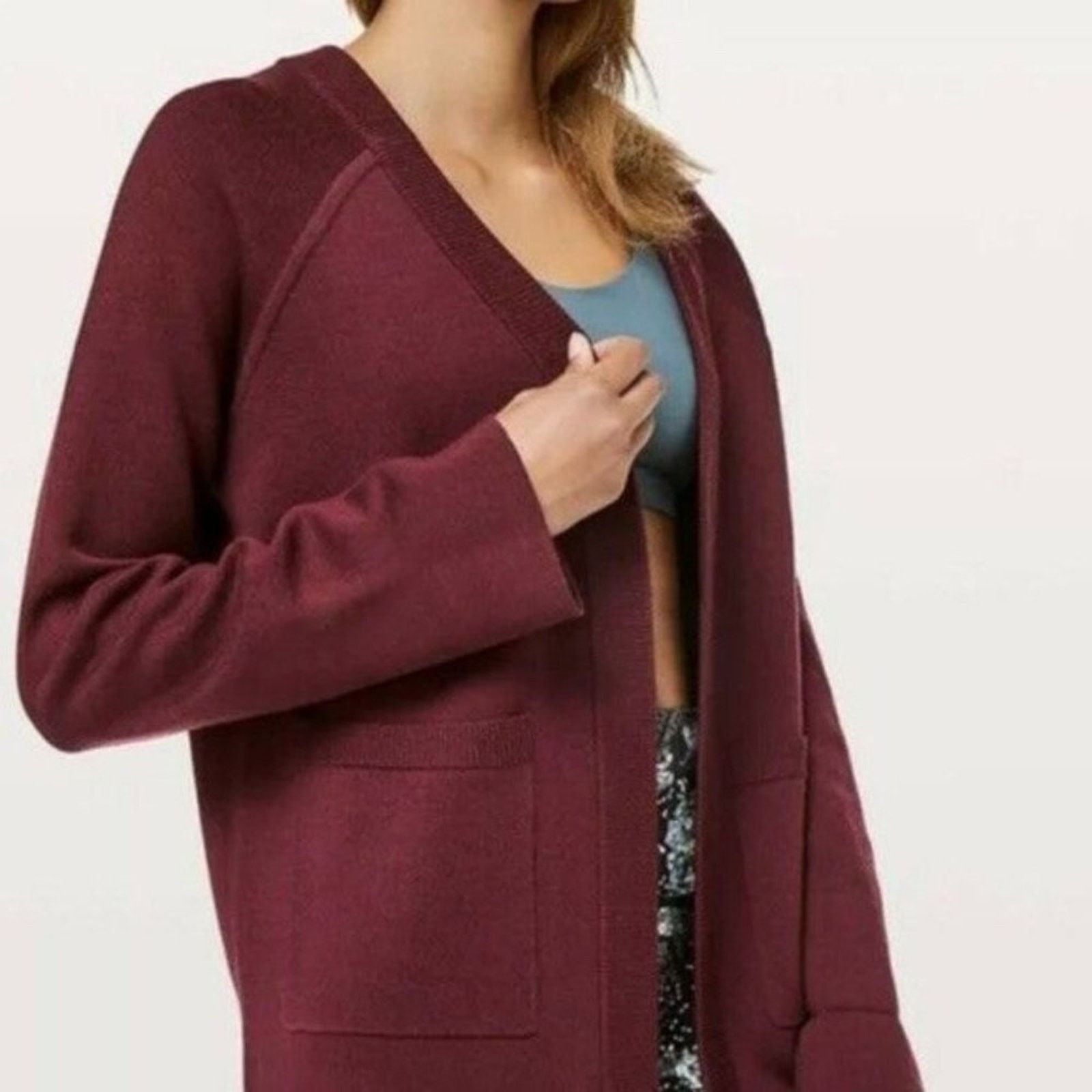 Lululemon Lululemon Merino Wool Wrap Cardigan Size 4 Maroon Size S / US 4 / IT 40 - 5 Thumbnail