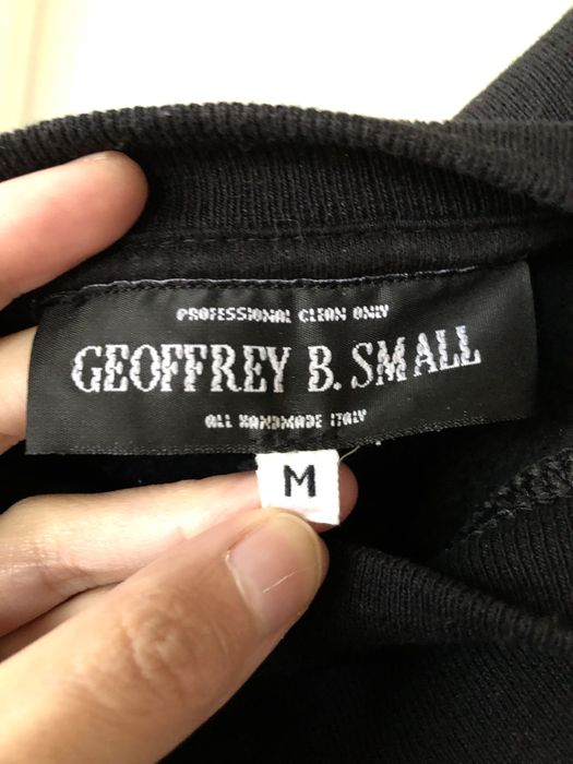 Geoffrey B. Small Geoffrey B. Small Pullover Sweatshirt