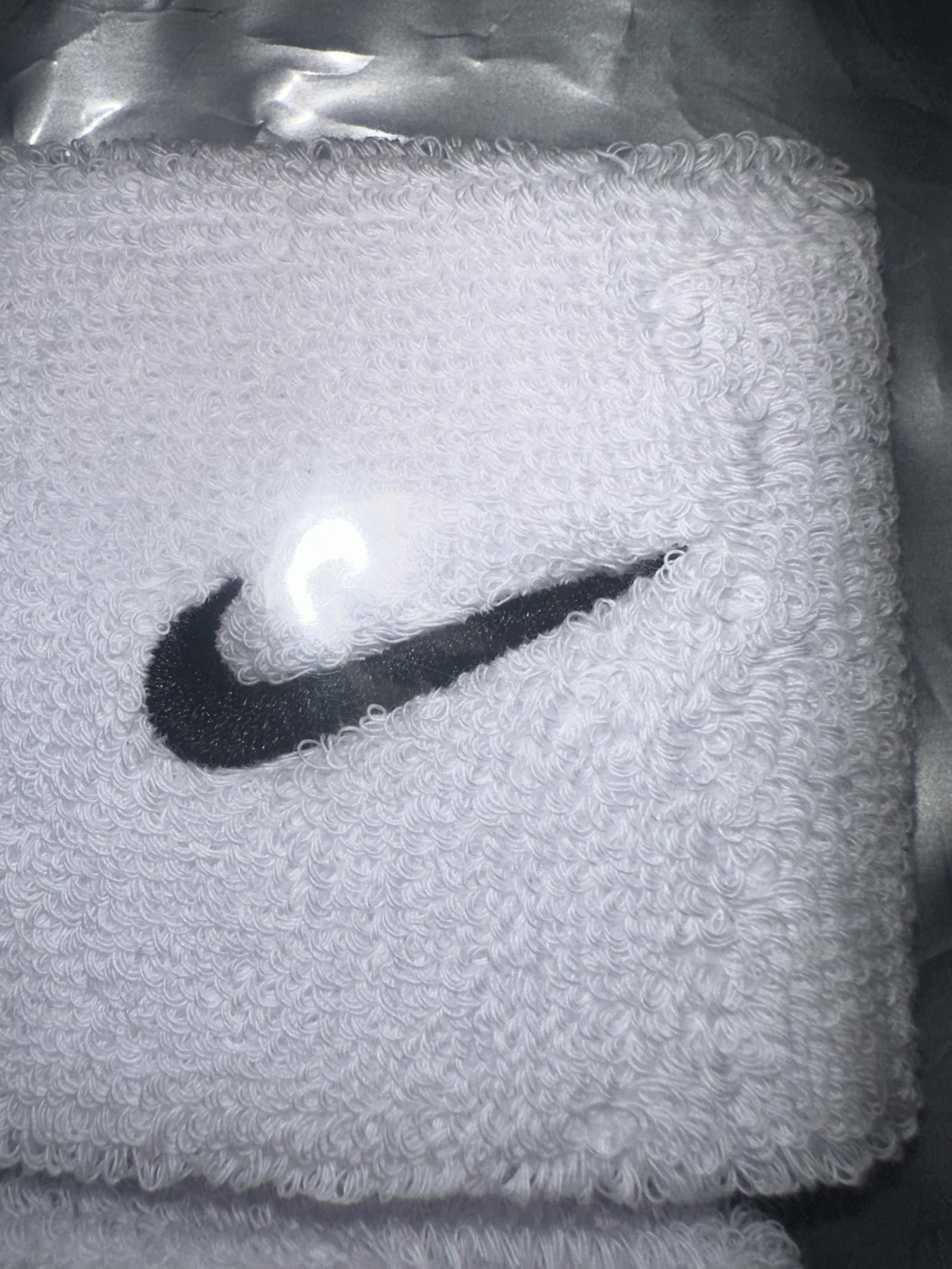 Nike Nike Swoosh 3” White Wristbands Size ONE SIZE - 3 Thumbnail