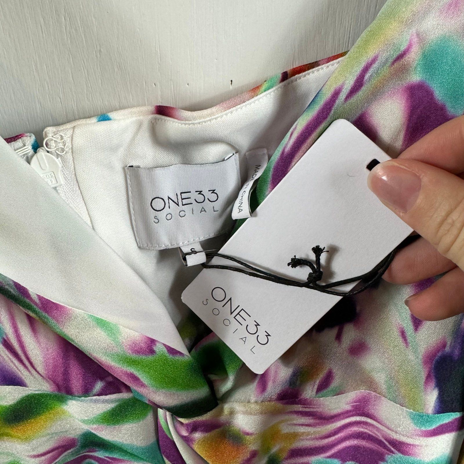 Badgley Mischka One 33 Social BADGLEY MISCHKA Peek a boo sweetheat neck vio Size M / US 6-8 / IT 42-44 - 9 Thumbnail