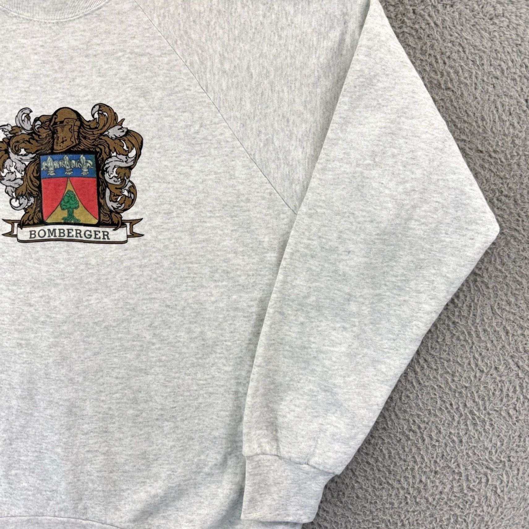 Fruit Of The Loom VINTAGE Fruit of the Loom Sweatshirt Mens XL Gray Raglan Crest 90s USA Shirt Size US XL / EU 56 / 4 - 5 Thumbnail