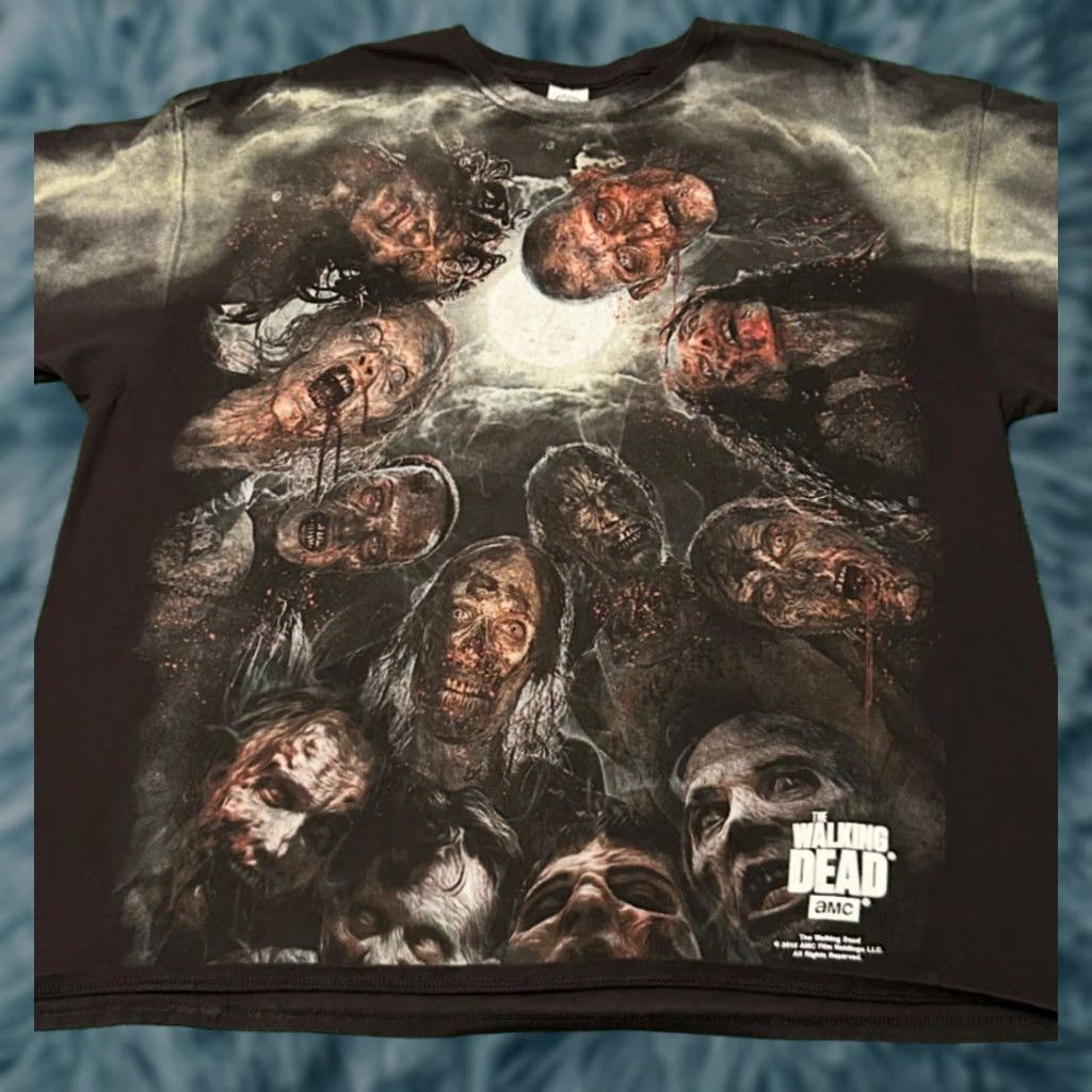 Gloverall VINTAGE Walking Dead Zombie All Over Print Shirt Mens 3XL Black Short Sleeve Horror Y2K 2015 Mens Size US XXL / EU 58 / 5 - 1 Thumbnail
