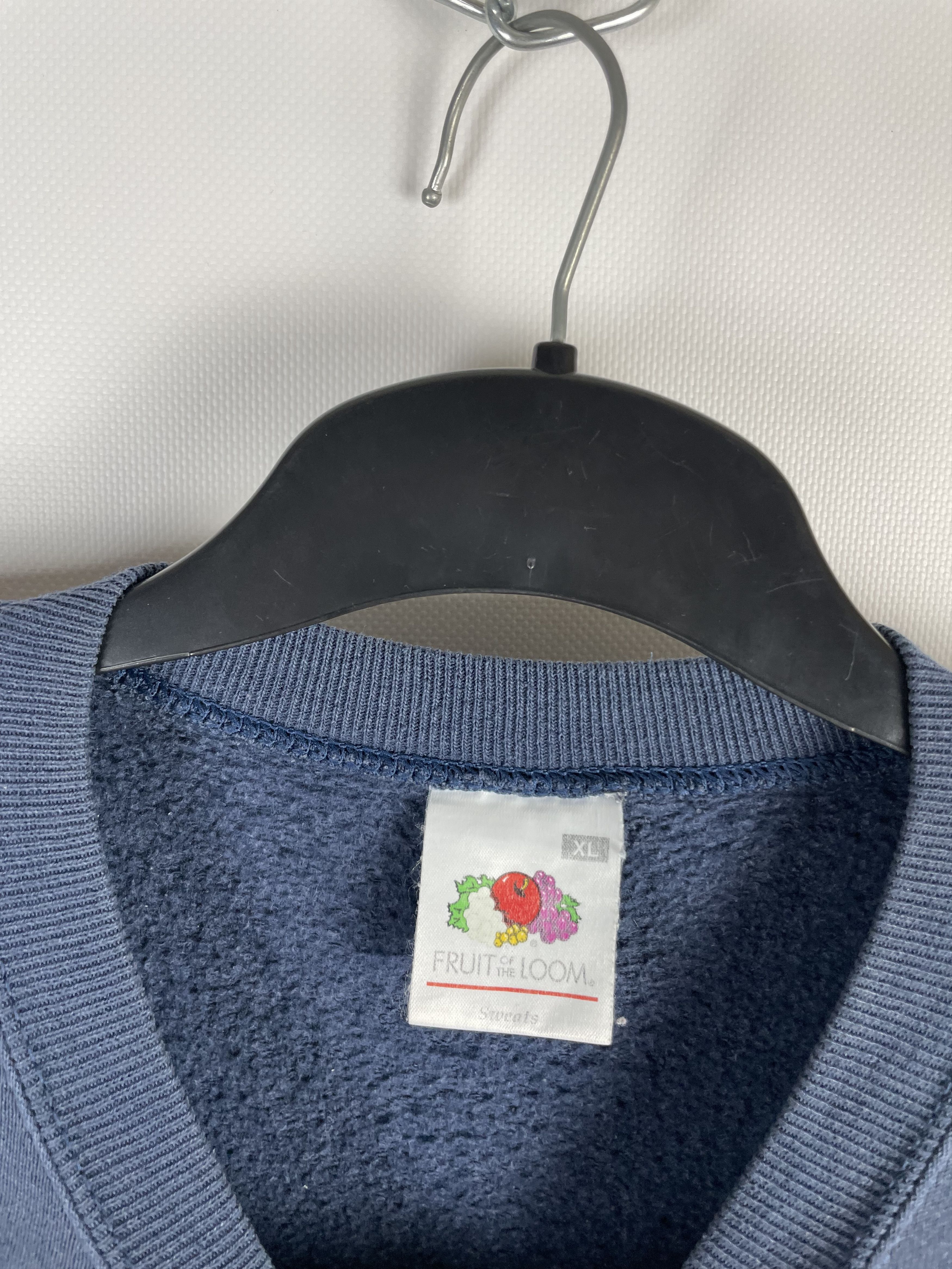 Fruit Of The Loom Vintage Fruit of the Loom Sweatshirt 90S Size US XL / EU 56 / 4 - 5 Thumbnail