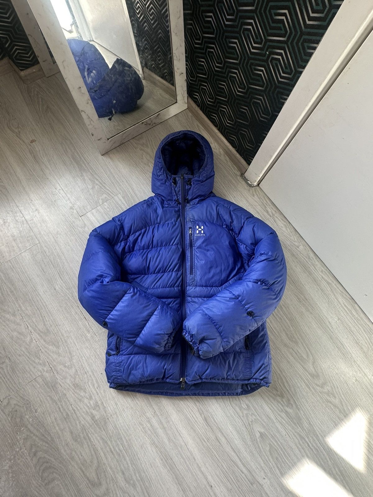 Haglofs Haglofs Puffer Jacket 700 Goose Down Gorpcore Outdoor Style Size US L / EU 52-54 / 3 - 2 Thumbnail