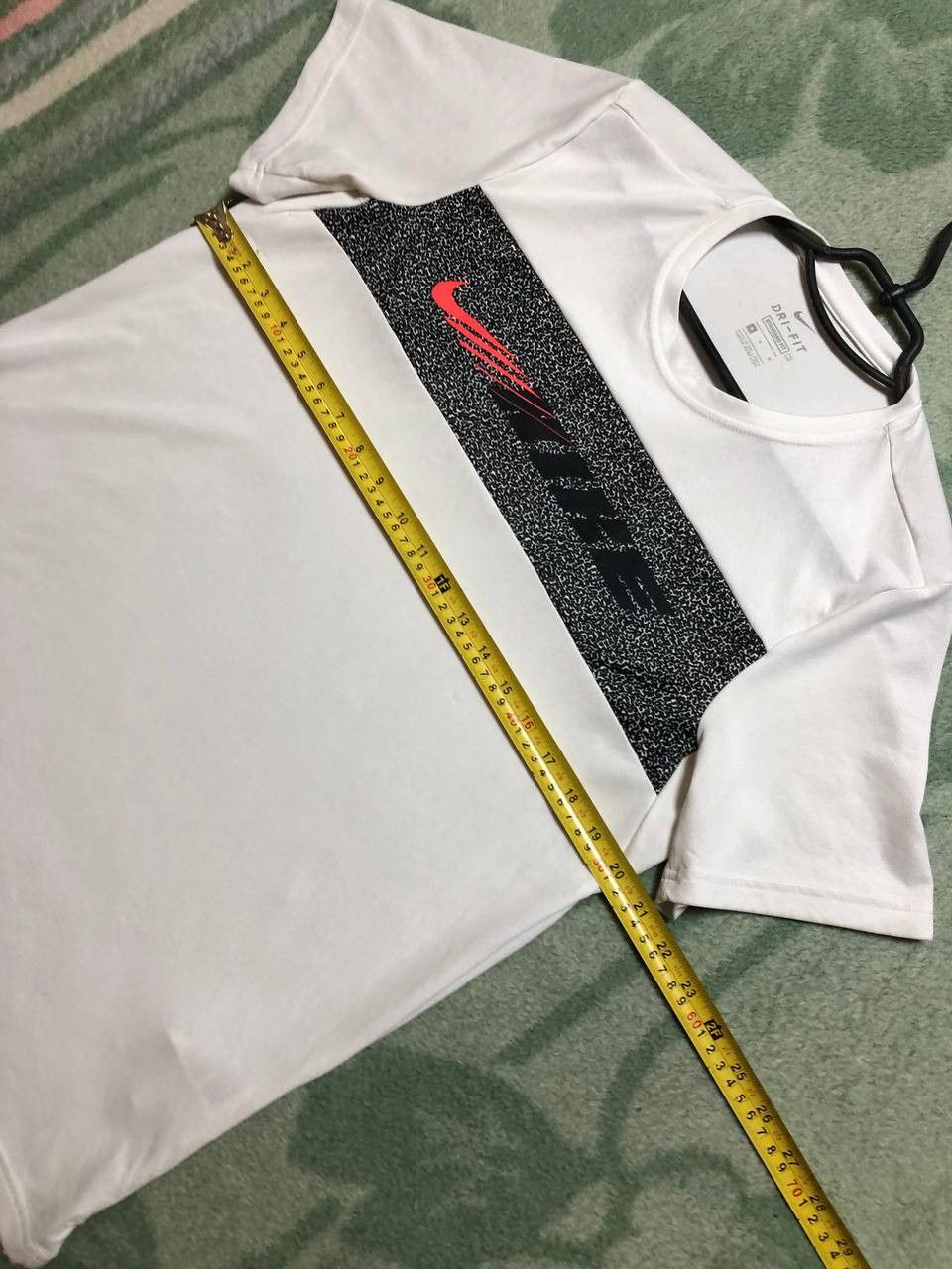 Nike Nike Men's Dri-FIT Superset Sports Clash Energy T-Shirt Size US M / EU 48-50 / 2 - 12 Thumbnail