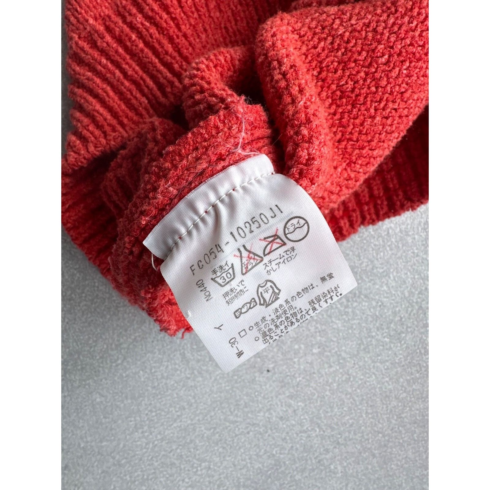 Japanese Brand VTG Japan Tokyo Woman Knitted Hearts Sweater & SkirtSuit Size 26" / US 2 / IT 38 - 11 Thumbnail