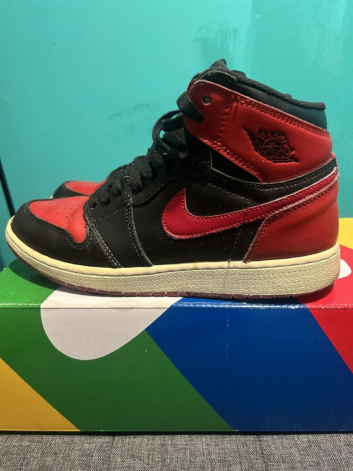 Jordan Brand Retro 1 “Banned” 2016 Size US 6.5 / EU 39-40 - 4 Thumbnail