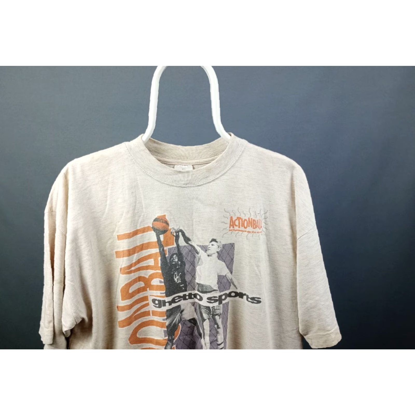 Vintage Vintage Unbranded Basketball T-shirt Graphic Tee XL Men Beige 1990s Sportswear/Beach Size US XL / EU 56 / 4 - 5 Thumbnail