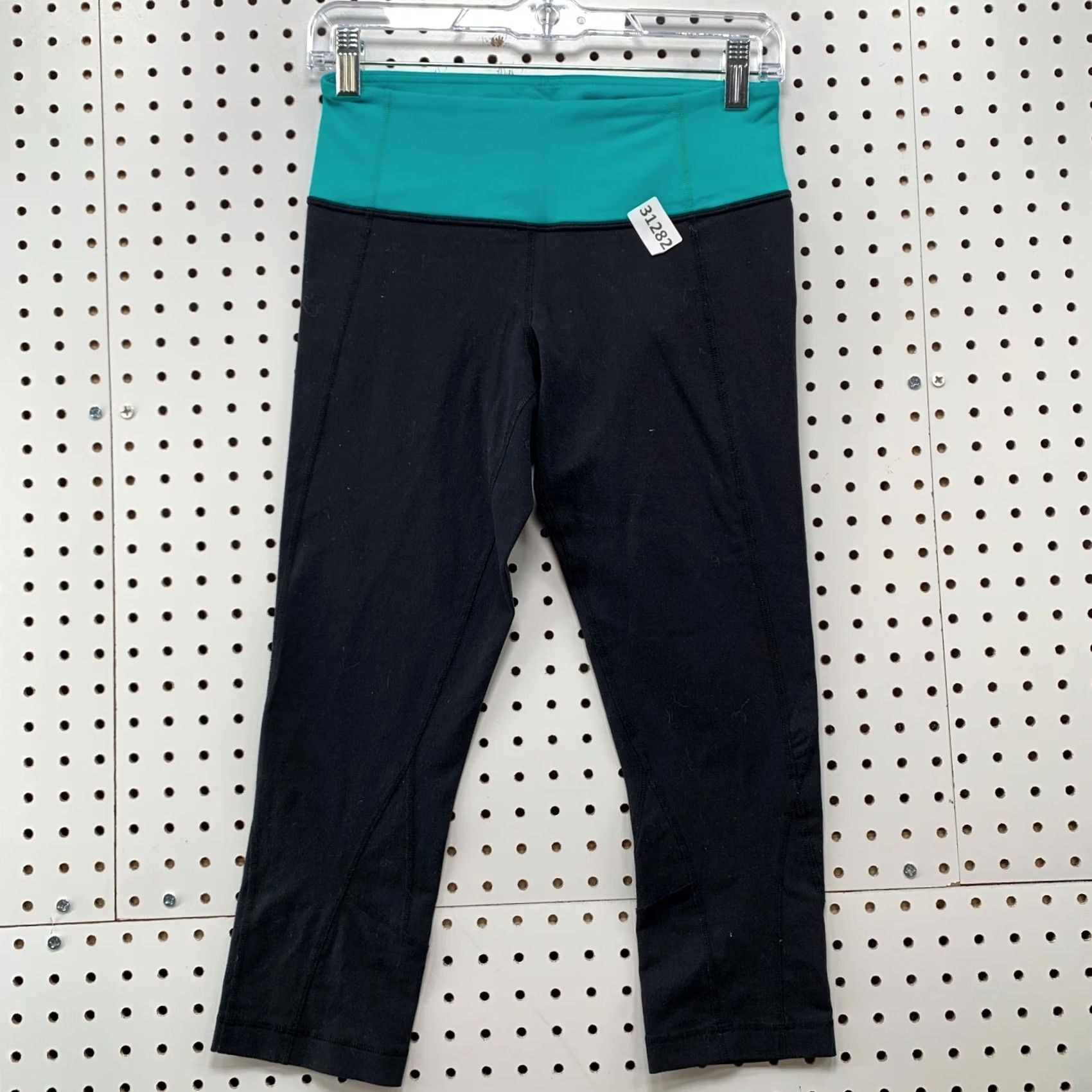 Lululemon Lululemon Leggings Womens Size 6 Black Teal Crop Yoga Active Work Out 26X21.5 Size 28" / US 6 / IT 42 - 2 Thumbnail