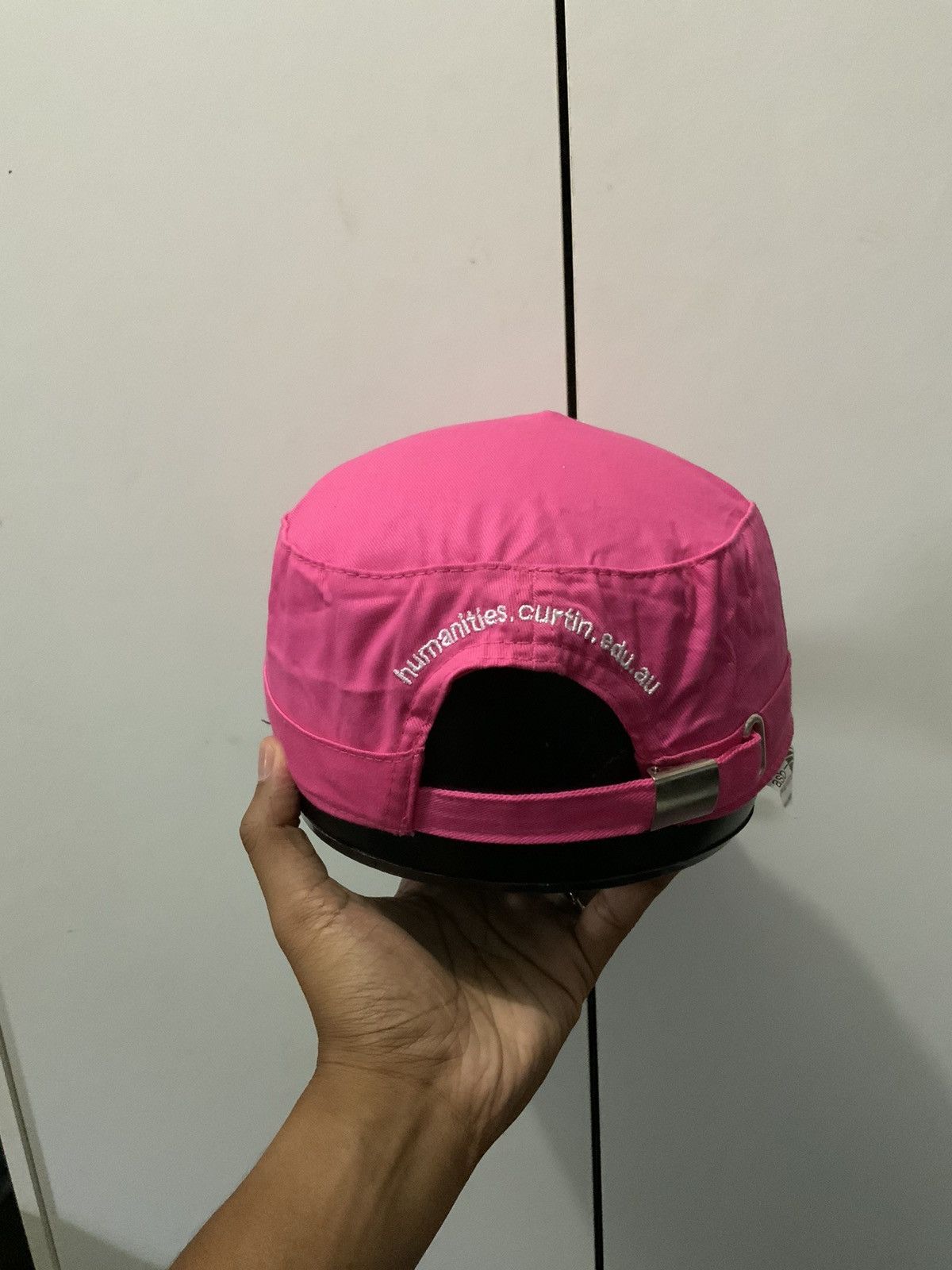 If Six Was Nine Curtin University Pink Hat Size ONE SIZE - 3 Thumbnail