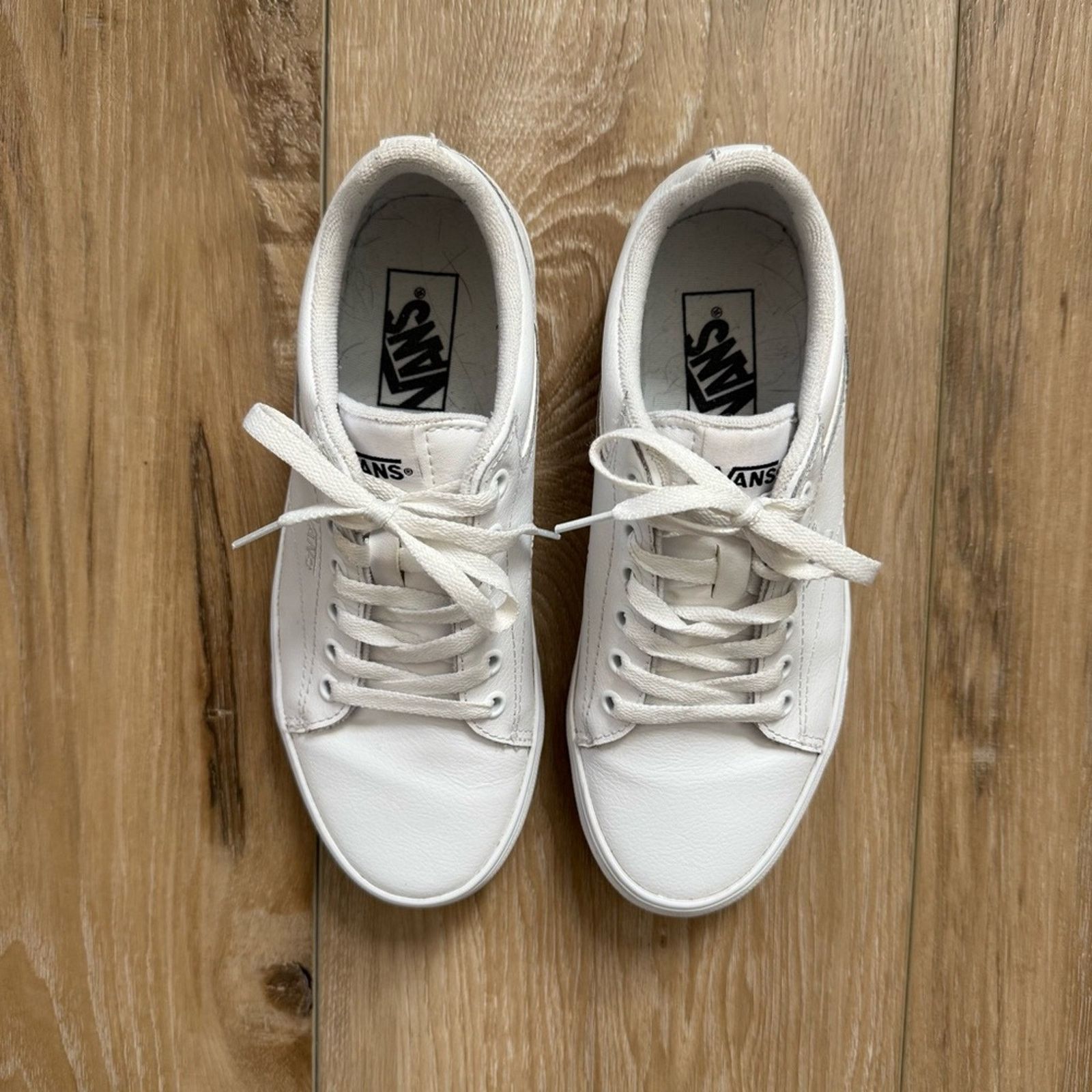Vans Vans® Seldan Women’s Sneakers 7.5 Size US 7.5 / IT 37.5 - 3 Thumbnail