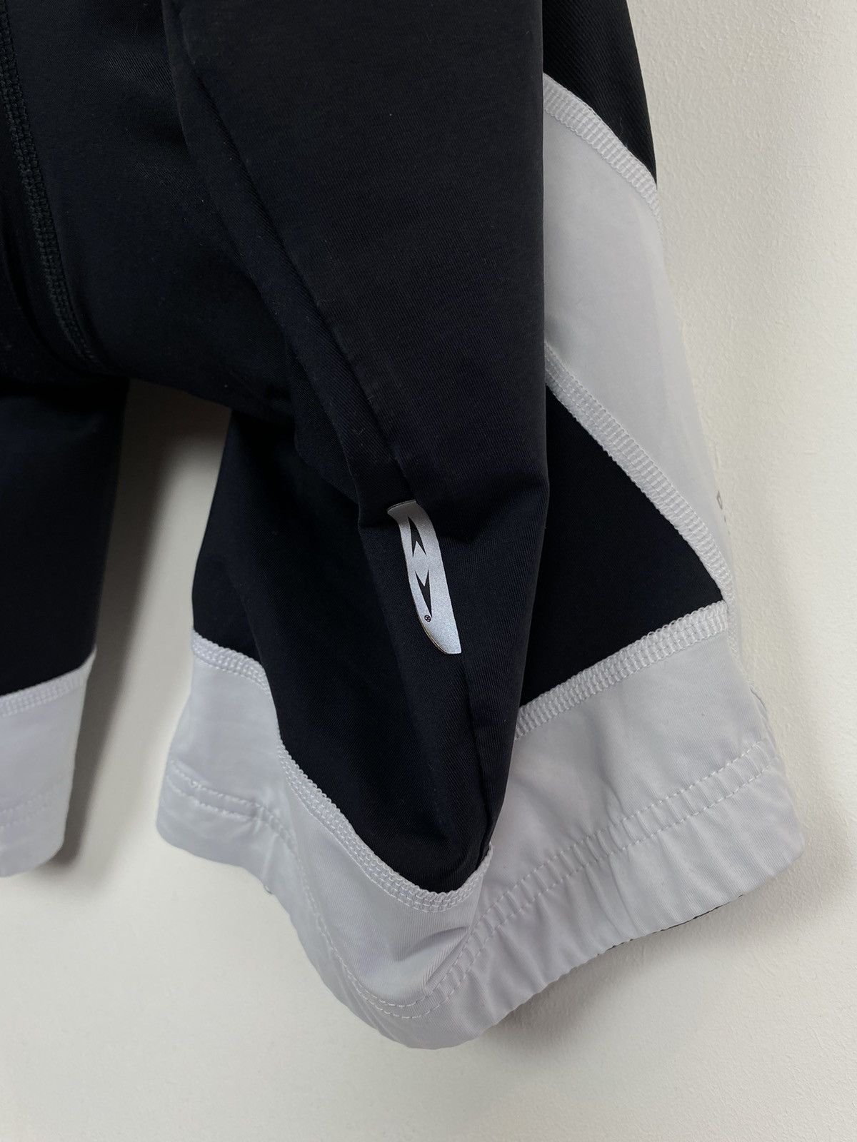 GOREWEAR Gore Bike Wear Bib Tights Shorts Padded Mens Size Large Size US 36 / EU 52 - 9 Thumbnail