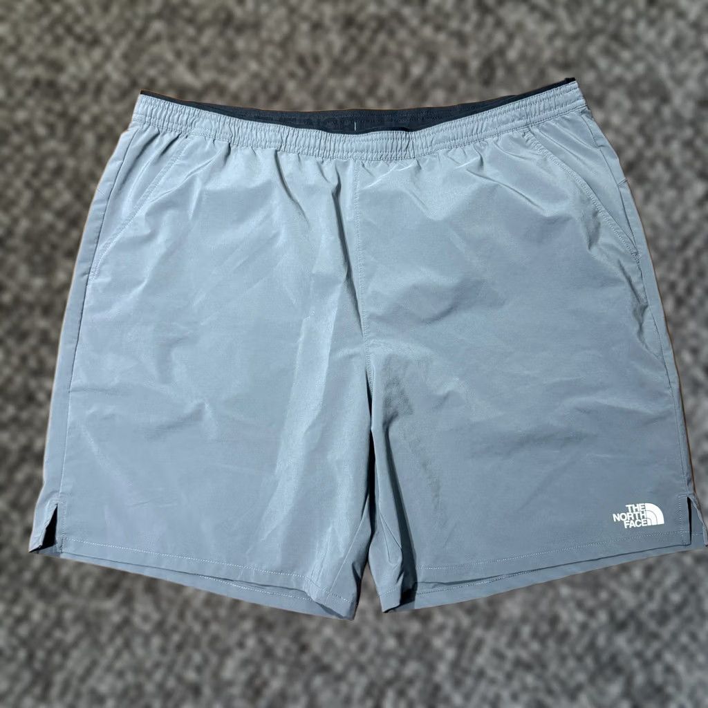 The North Face The North Face Men Shorts XL The Wanderer 2.0 Outdoor Hiking NF0A86R6 W4-14 Size US 37 - 1 Thumbnail
