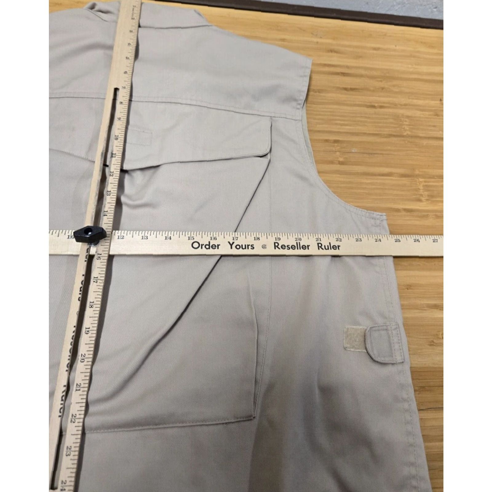 Banana Republic VINTAGE Banana Republic Safari Vest Jacket Men XL Beige 100% Cotton Canvas Hood Hidden Pockets Zipper Stand-Up Collar Outdoor Safari 80s 90s Size US XL / EU 56 / 4 - 7 Thumbnail
