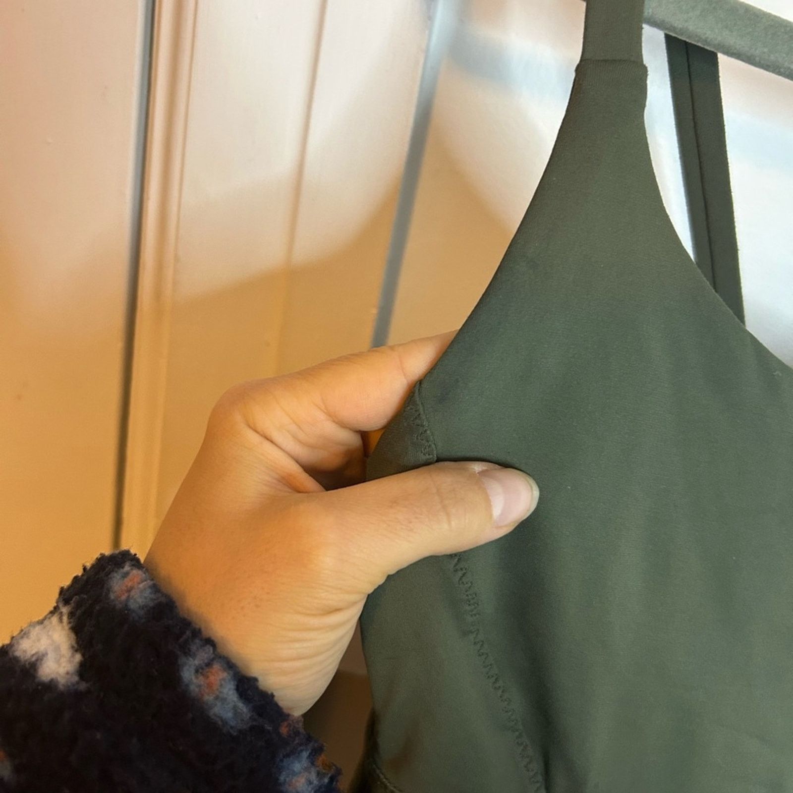 Lululemon Lululemon Olive Green Strappy Active Tank Size M / US 6-8 / IT 42-44 - 4 Thumbnail