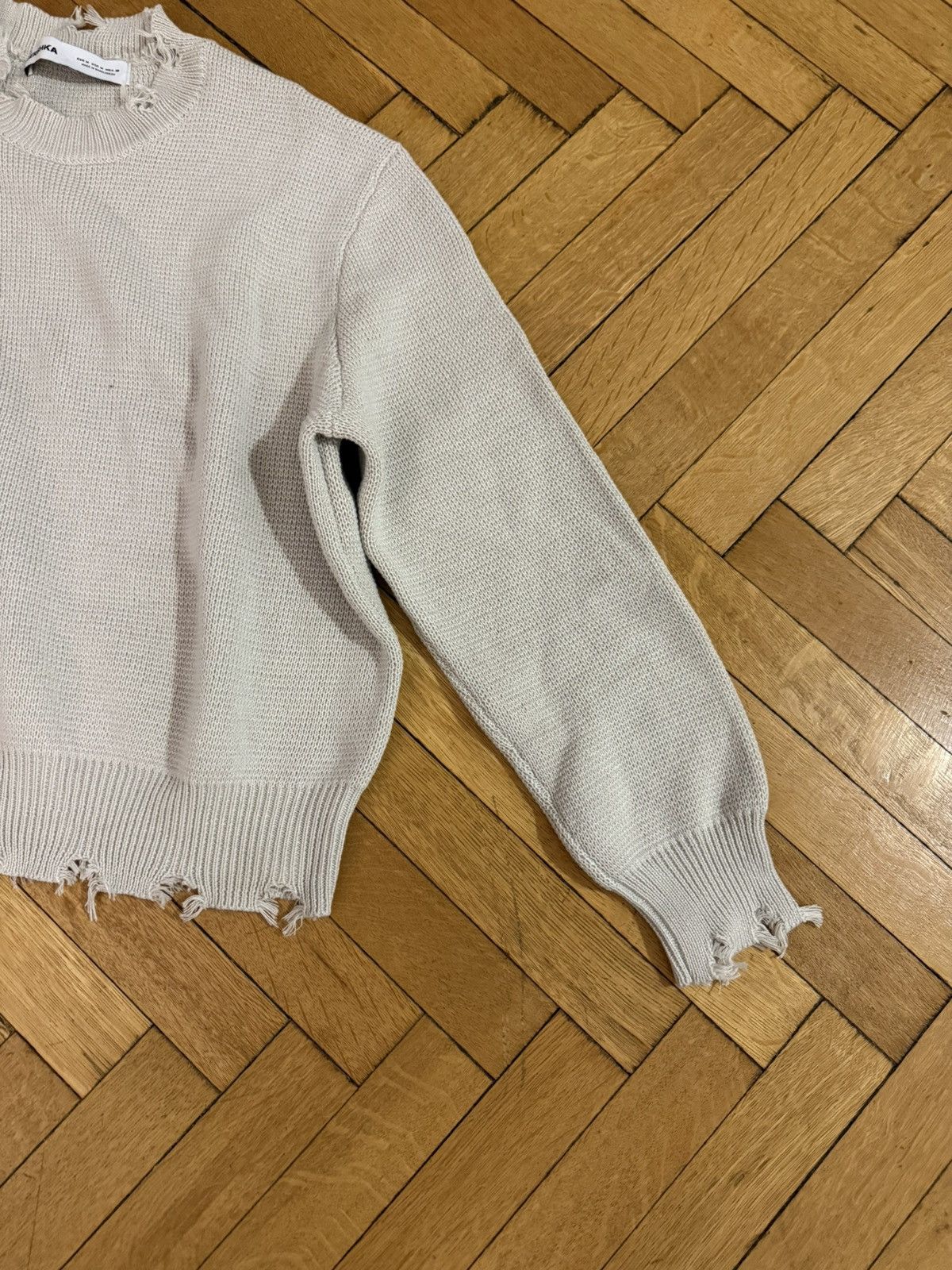 Bershka Bershka cropped distressed sweater Size US M / EU 48-50 / 2 - 2 Thumbnail