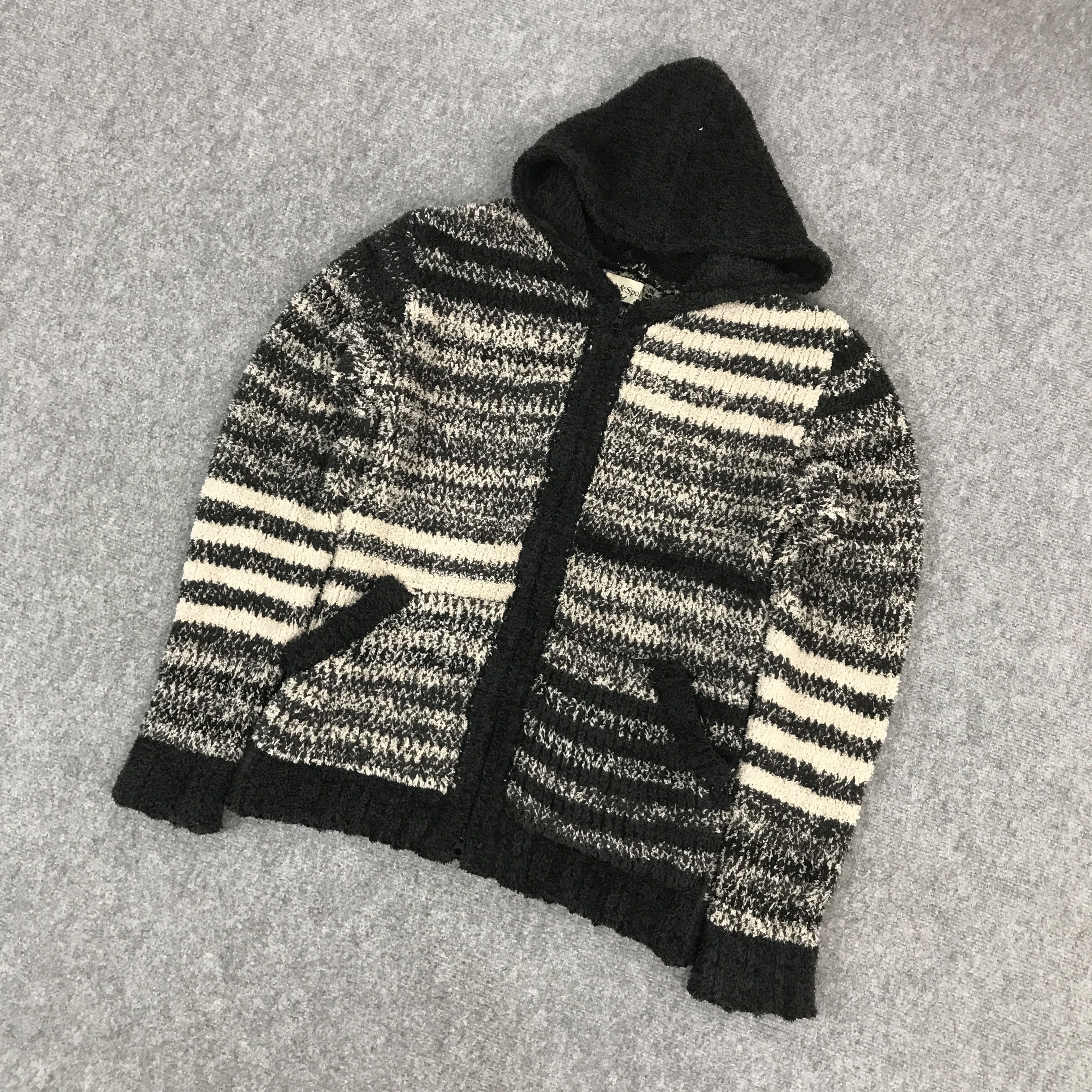 Japanese Brand JAPAN STRIPED HUB SPOKE ZIPPER HOODIES KNITWEAR JACKET Size US M / EU 48-50 / 2 - 5 Thumbnail