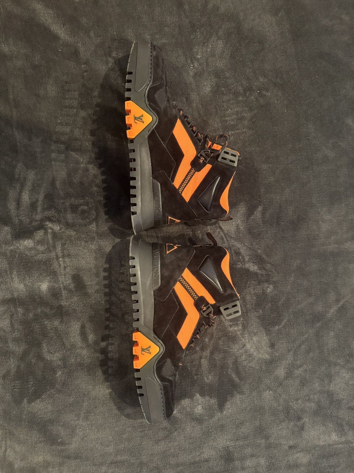 Louis Vuitton Louis Vuitton Hiking Boots Size US 9 / EU 42 - 4 Thumbnail