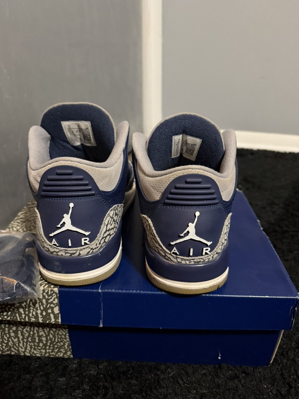 Jordan Brand Jordan 3 Georgetown Size US 10 / EU 43 - 5 Thumbnail