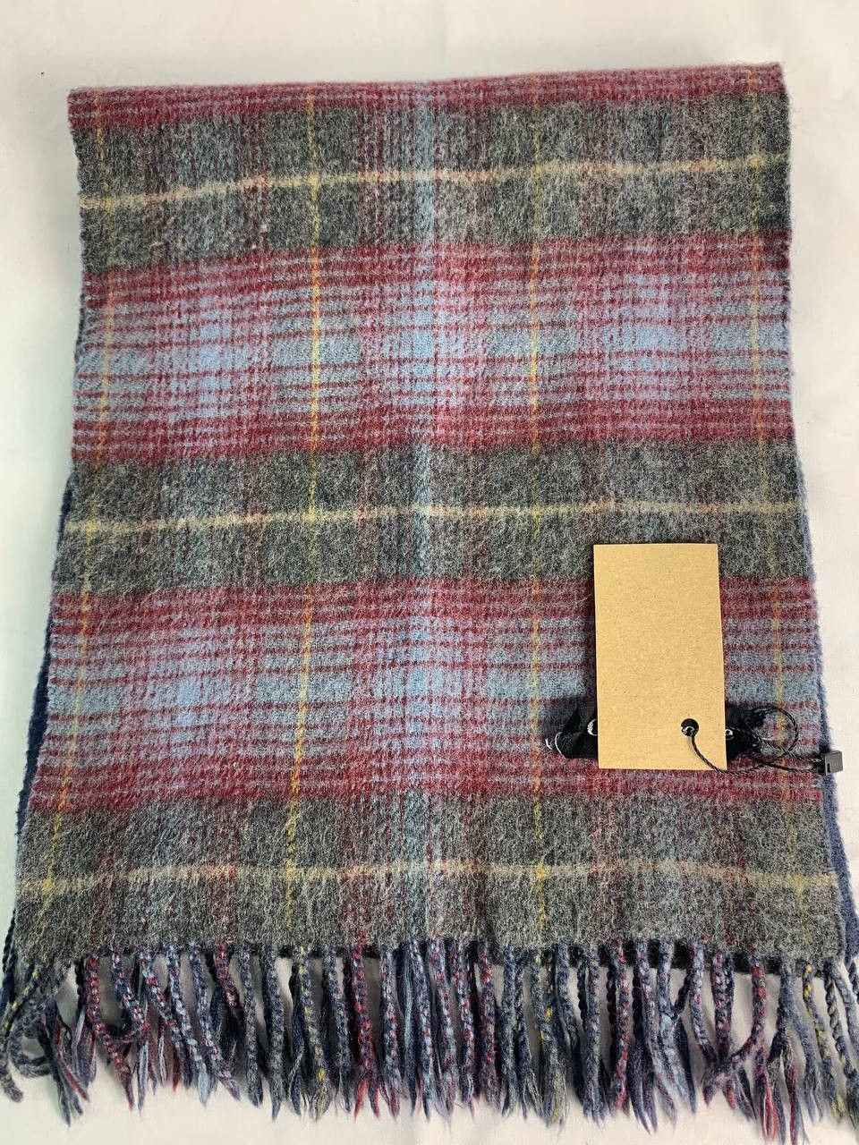 Guy Laroche Guy Laroche Scarf / Muffler / Neckwear Size ONE SIZE - 2 Thumbnail