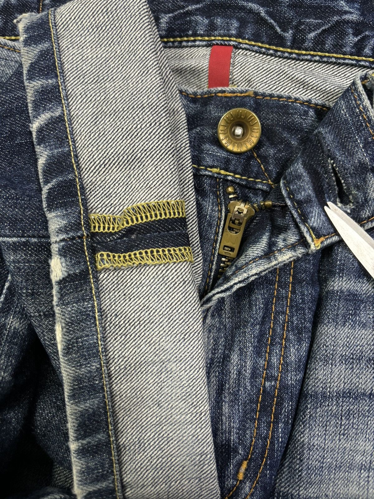 Undercover × Uniqlo Vintage Uniqlo UJ S002 Blue Wash Loose Distressed Jeans Size US 34 / EU 50 - 4 Thumbnail