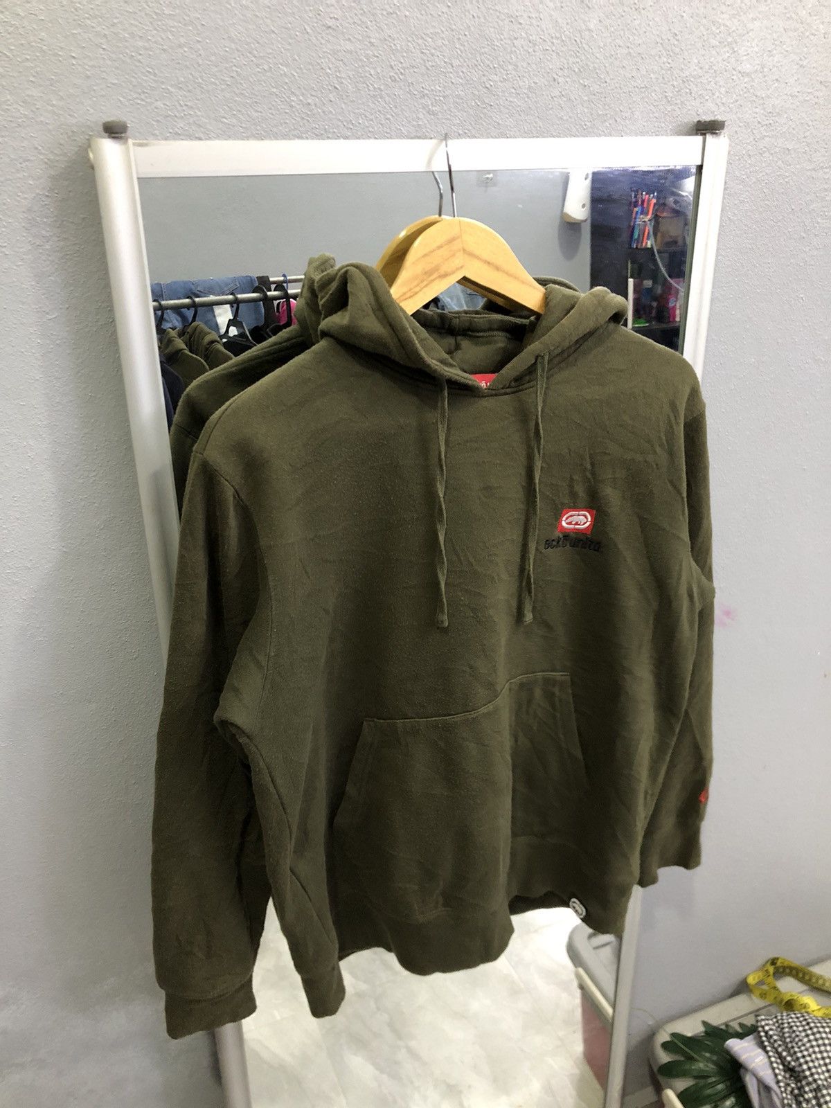 Ecko Unltd. Ecko Unltd Olive Hoodie – LL (Fits Like L / Boxy M) Size US M / EU 48-50 / 2 - 3 Thumbnail