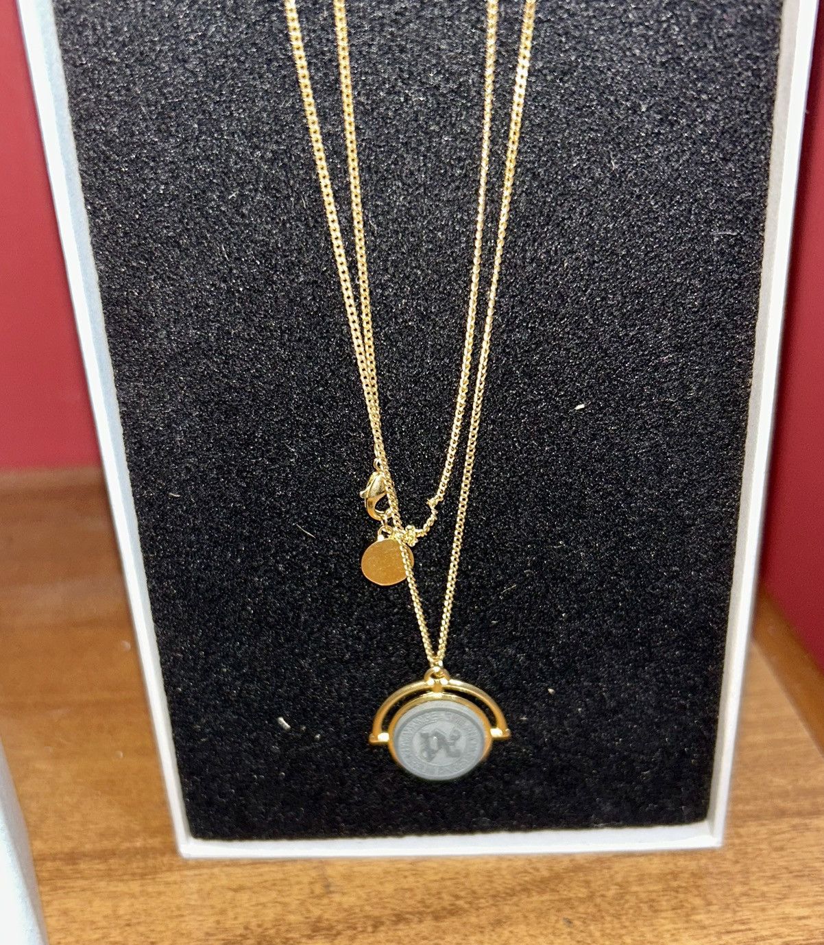 Palm Angels Palm Angels - PA Stone Emblem Necklace Gold/Black Size ONE SIZE - 2 Thumbnail