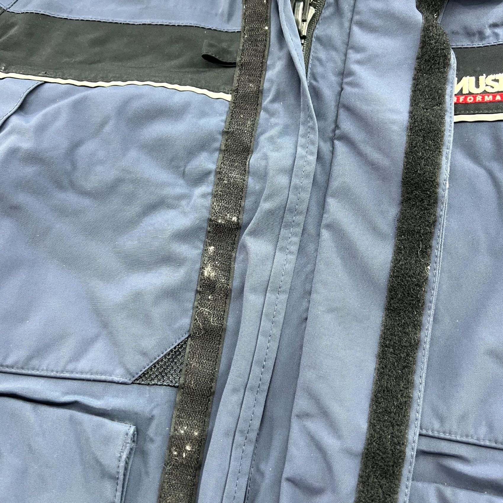 Musto Musto Performance Yachting Jacket Mens Medium Sailing Hooded Waterproof Offshore Windbreaker Quick Dry Full Zip Navy Blue Size US M / EU 48-50 / 2 - 5 Thumbnail