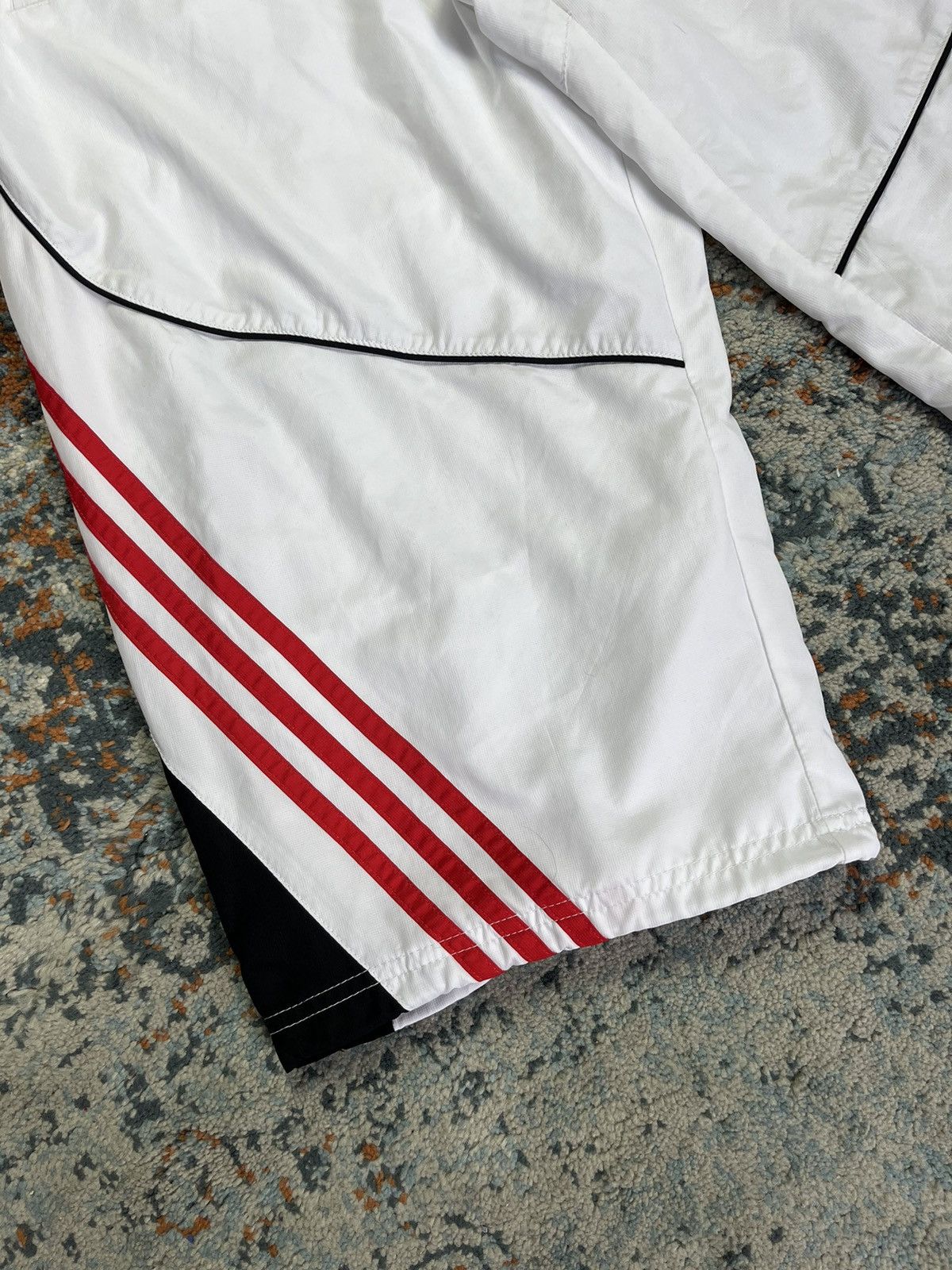 Adidas × Vintage Vintage 00s Adidas 3/4 oversized baggy shorts Adam Sandler Size US 32 / EU 48 - 4 Thumbnail