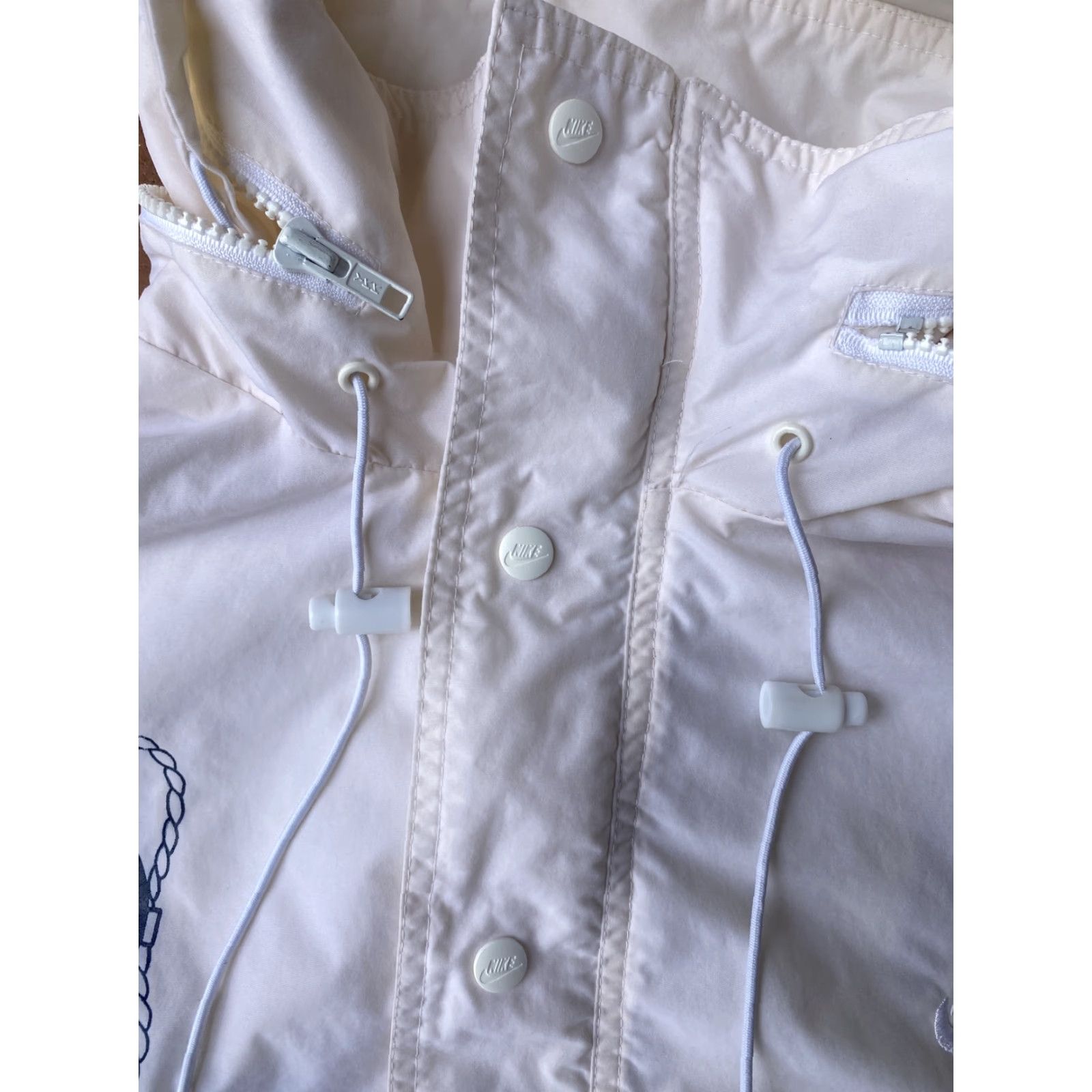 Nike VINTAGE Nike Sailing Windbreaker NYLON Hooded Jacket XL Mens White 80s 90s Size US XL / EU 56 / 4 - 6 Thumbnail