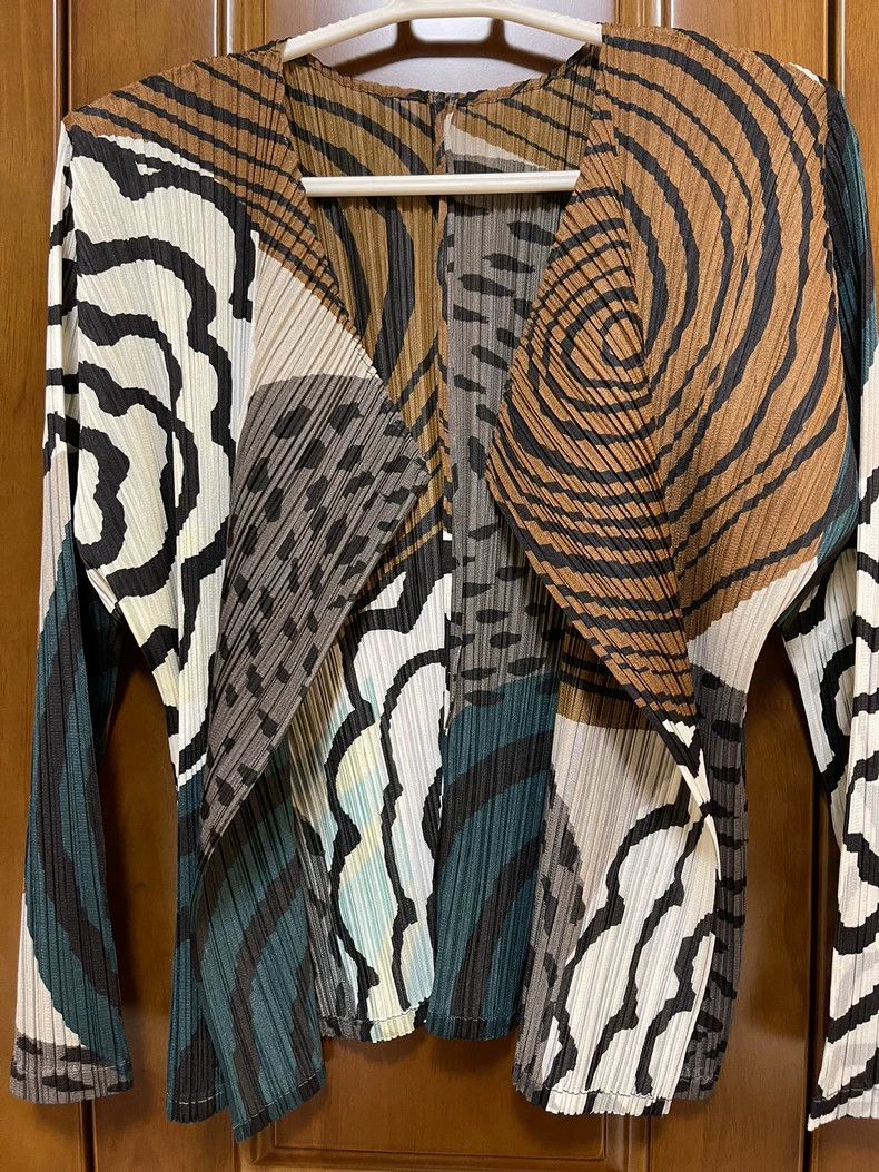 Issey Miyake Issey Miyake size:3 Brown annual ring cardigan Size XS / US 0-2 / IT 36-38 - 1 Thumbnail