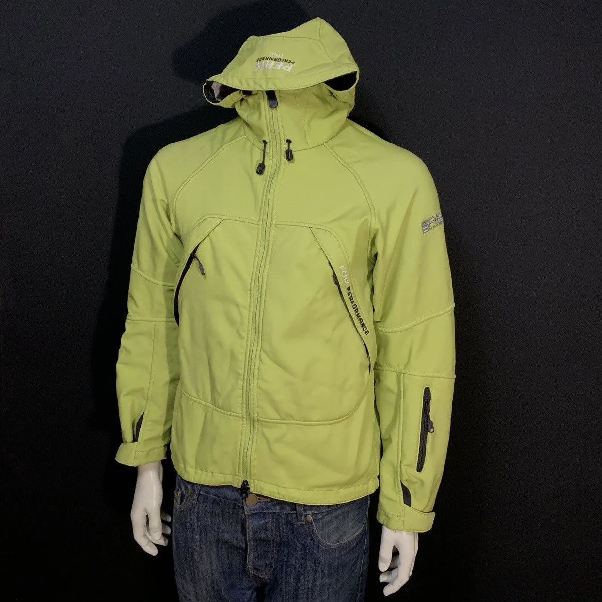 Peak Performance R&D SoftShell Olive Color Jacket
