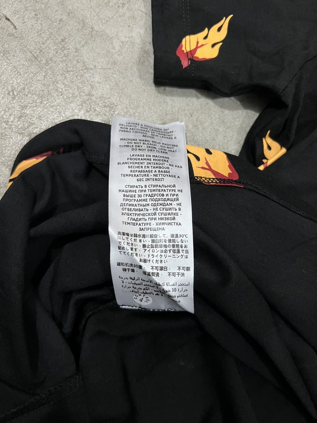 Alexander McQueen × MCQ × McQ Alexander McQueen McQ Alexander McQueen Flame Print Short Sleeve Black T-Shirt Size US XXS / EU 40 - 6 Thumbnail
