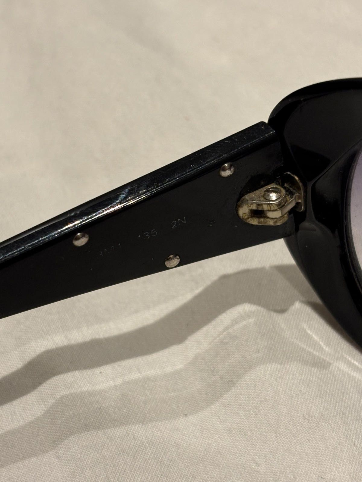 Prada Prada - Black Oversized Sunglasses with Gradient Lenses Size ONE SIZE - 7 Thumbnail