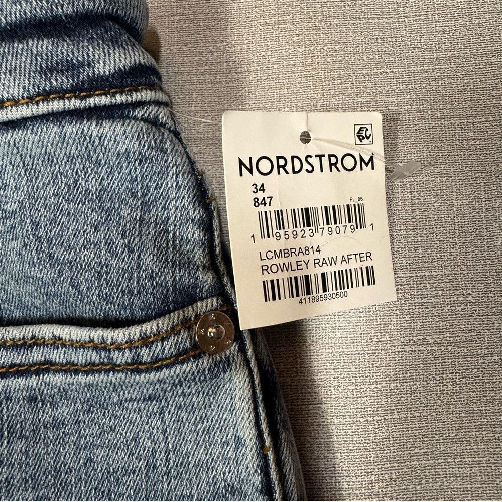 Frame NWT New Frame Le Crop Raw Hem Mini Bootcut Jeans In Rowley Size 34" / US 12 / IT 48 - 5 Thumbnail