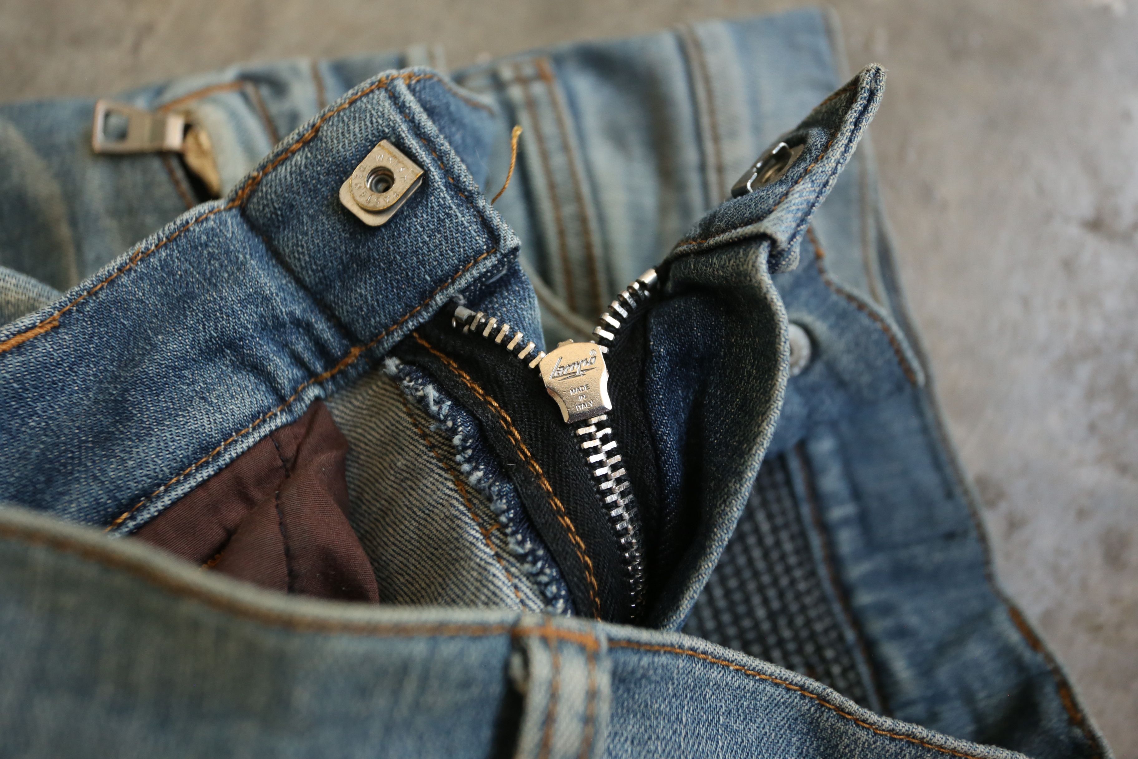Balmain Balmain - Christophe Decarnin - Denim Biker Jean Size US 29 - 5 Thumbnail