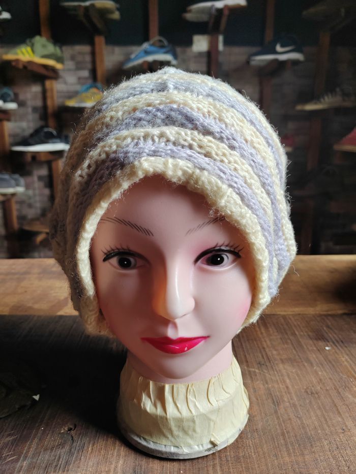 Japanese Brand Vintage Crochet Knitted handmade Beanie Snowcap Size ONE SIZE - 1 Thumbnail