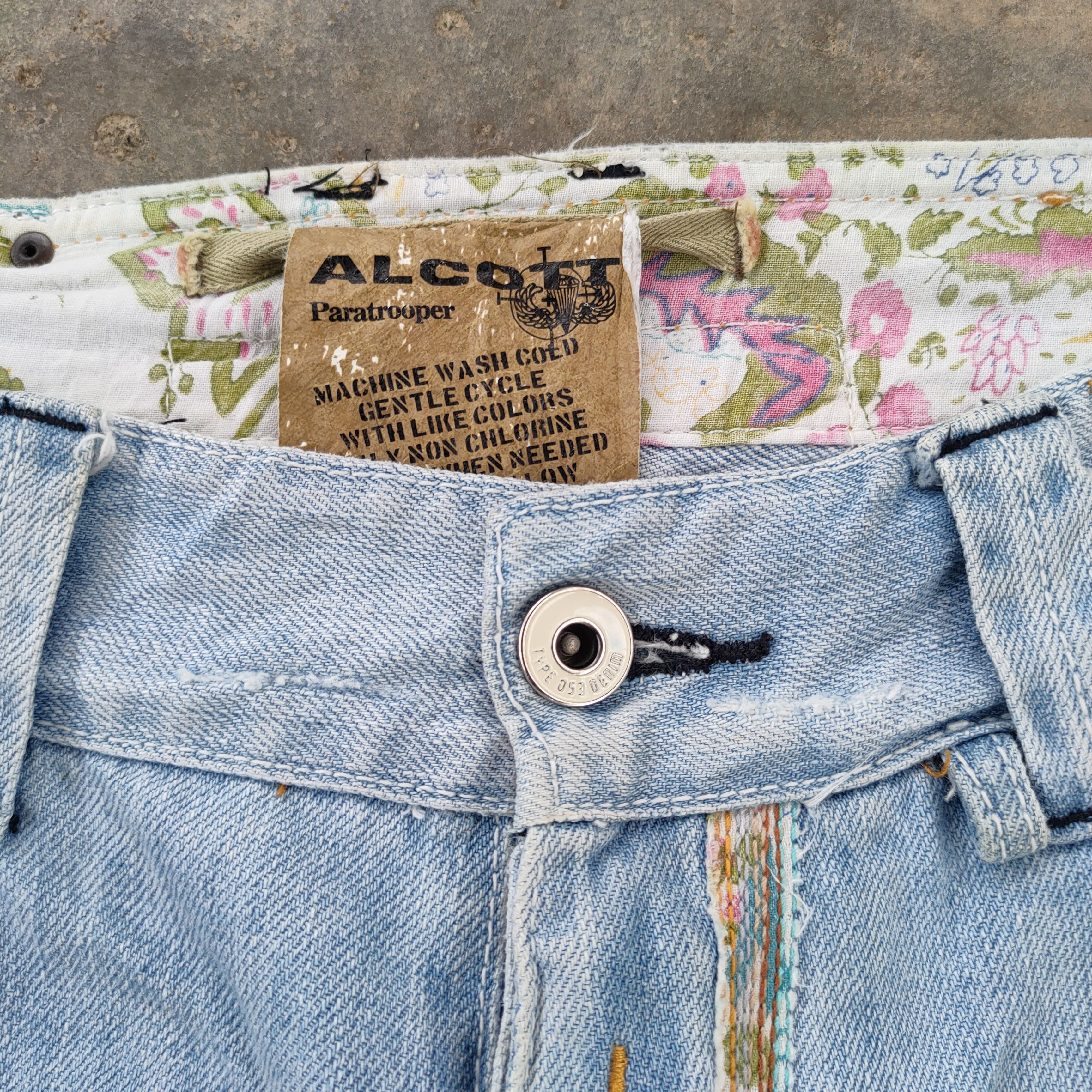 Japanese Brand VINTAGE JAPANESE ALCOTT ART FADED JEANS PANTS Size US 32 / EU 48 - 6 Thumbnail