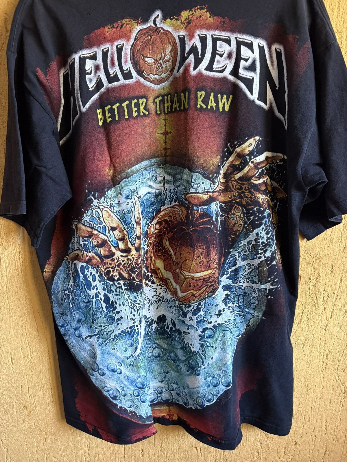 Band Tees VTG♻️ Helloween AOP Resurrección Size US XL / EU 56 / 4 - 9 Thumbnail